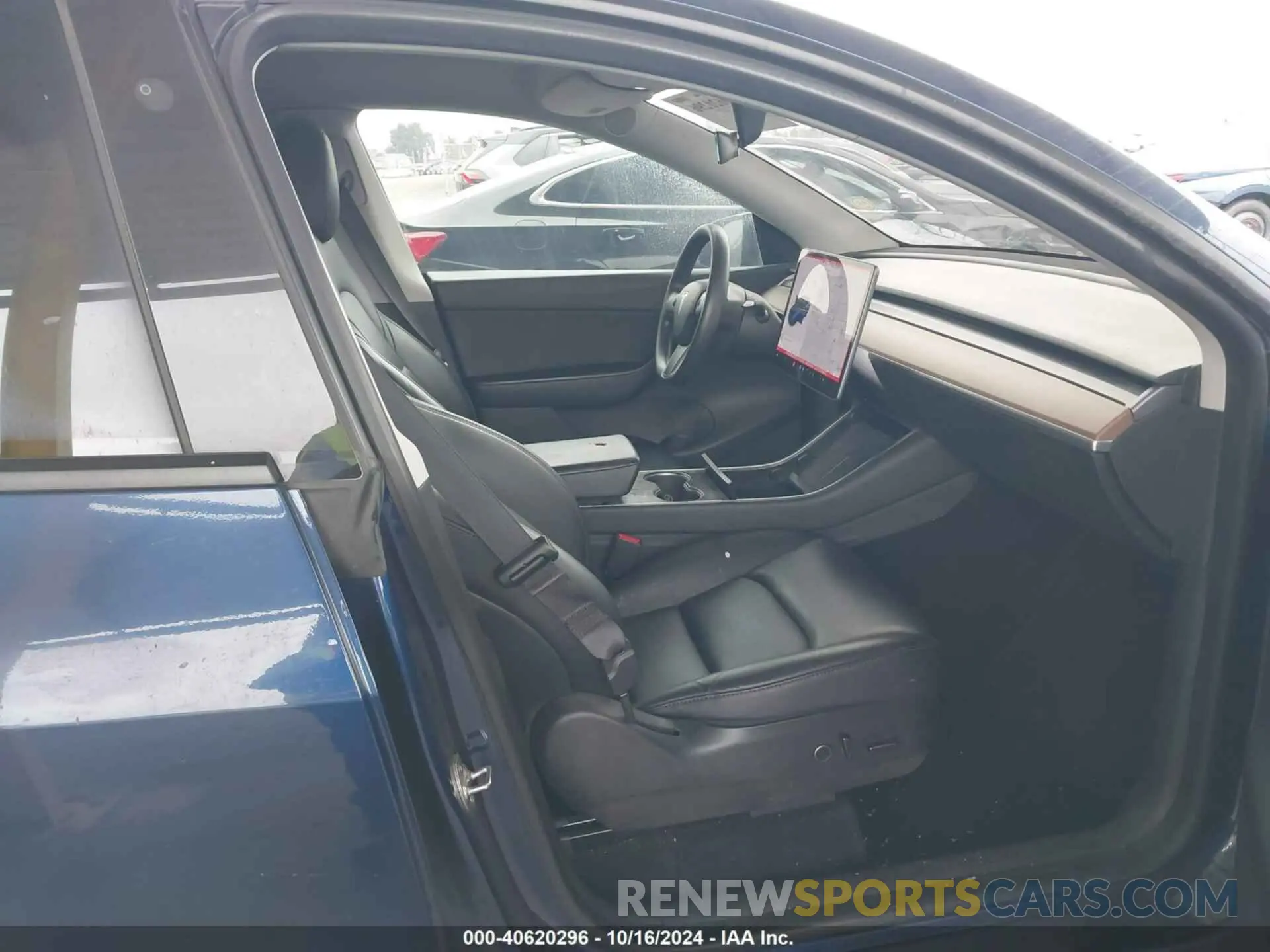 5 Photograph of a damaged car 5YJYGDEE2MF070732 TESLA MODEL Y 2021