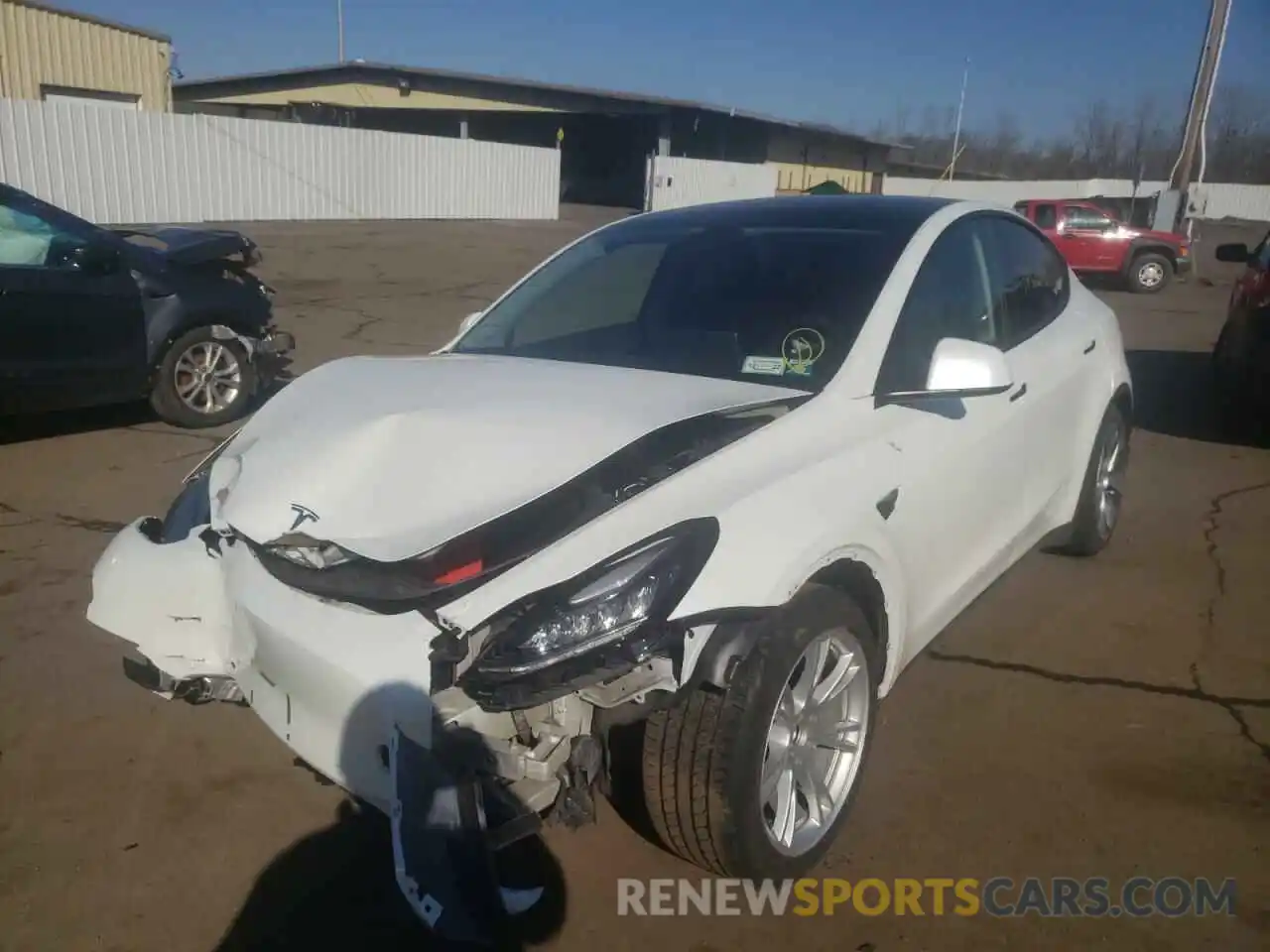 2 Photograph of a damaged car 5YJYGDEE2MF078149 TESLA MODEL Y 2021