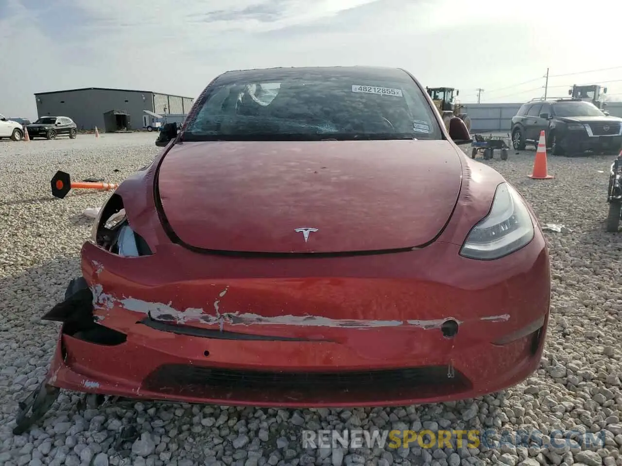 5 Photograph of a damaged car 5YJYGDEE2MF084243 TESLA MODEL Y 2021