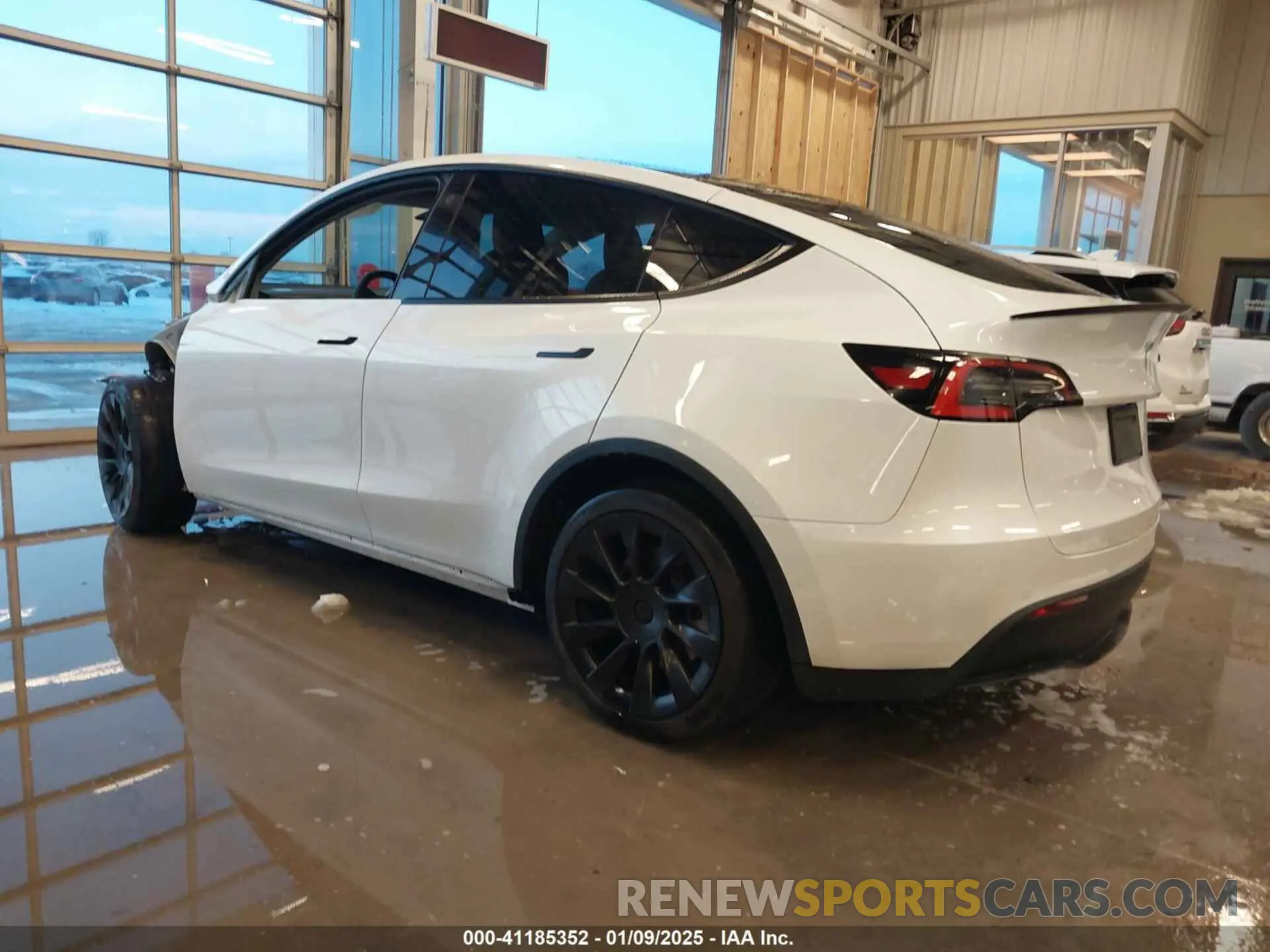 3 Photograph of a damaged car 5YJYGDEE2MF084839 TESLA MODEL Y 2021