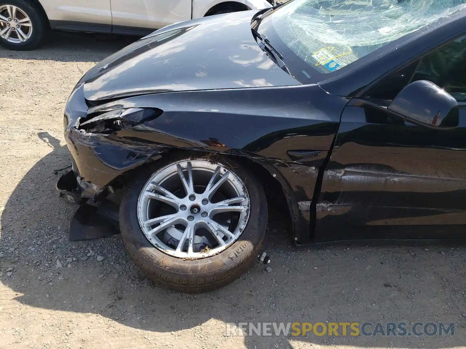 9 Photograph of a damaged car 5YJYGDEE2MF086008 TESLA MODEL Y 2021