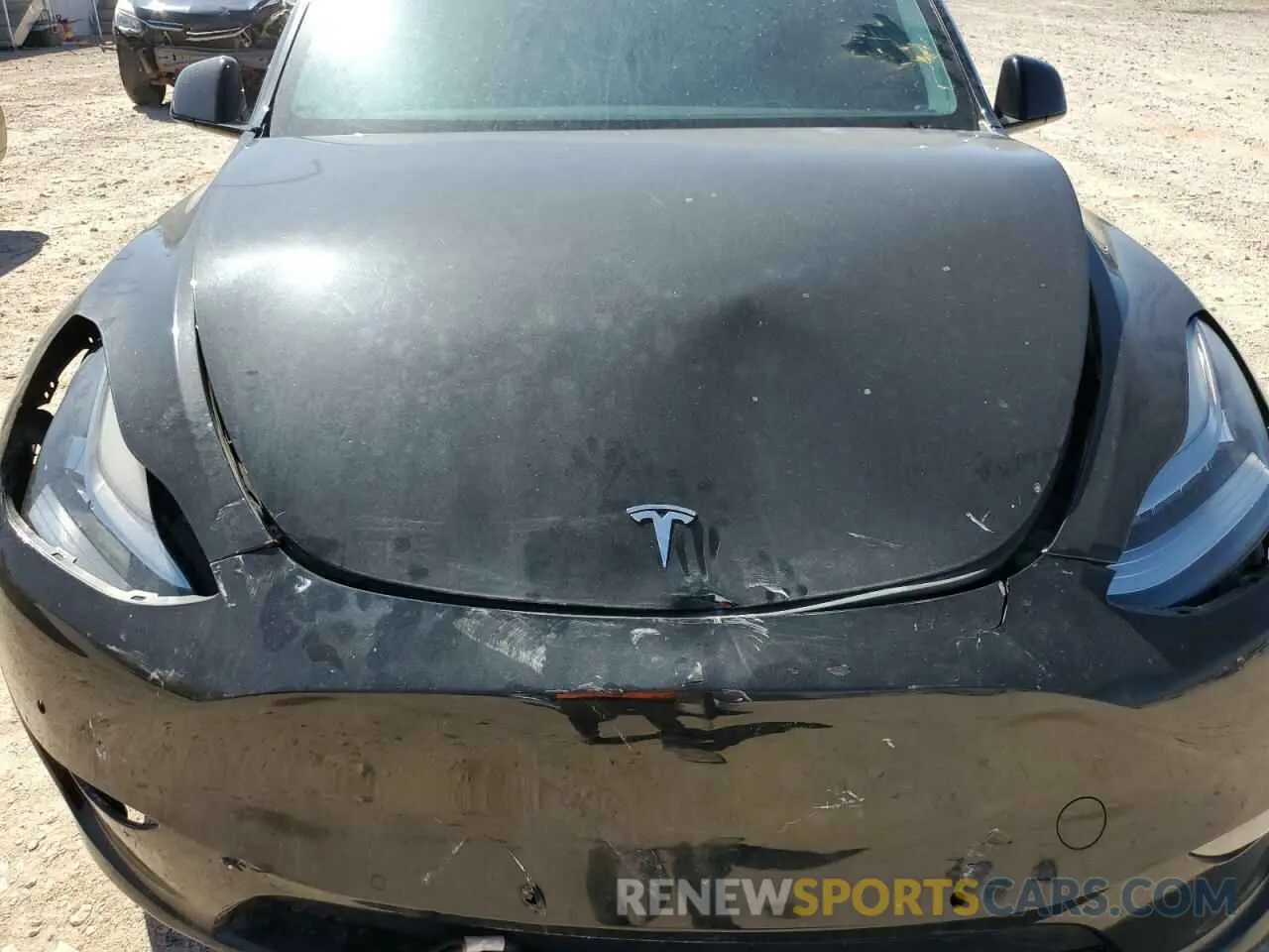 12 Photograph of a damaged car 5YJYGDEE2MF088194 TESLA MODEL Y 2021