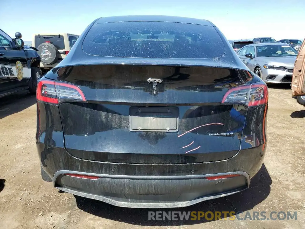 6 Photograph of a damaged car 5YJYGDEE2MF088678 TESLA MODEL Y 2021