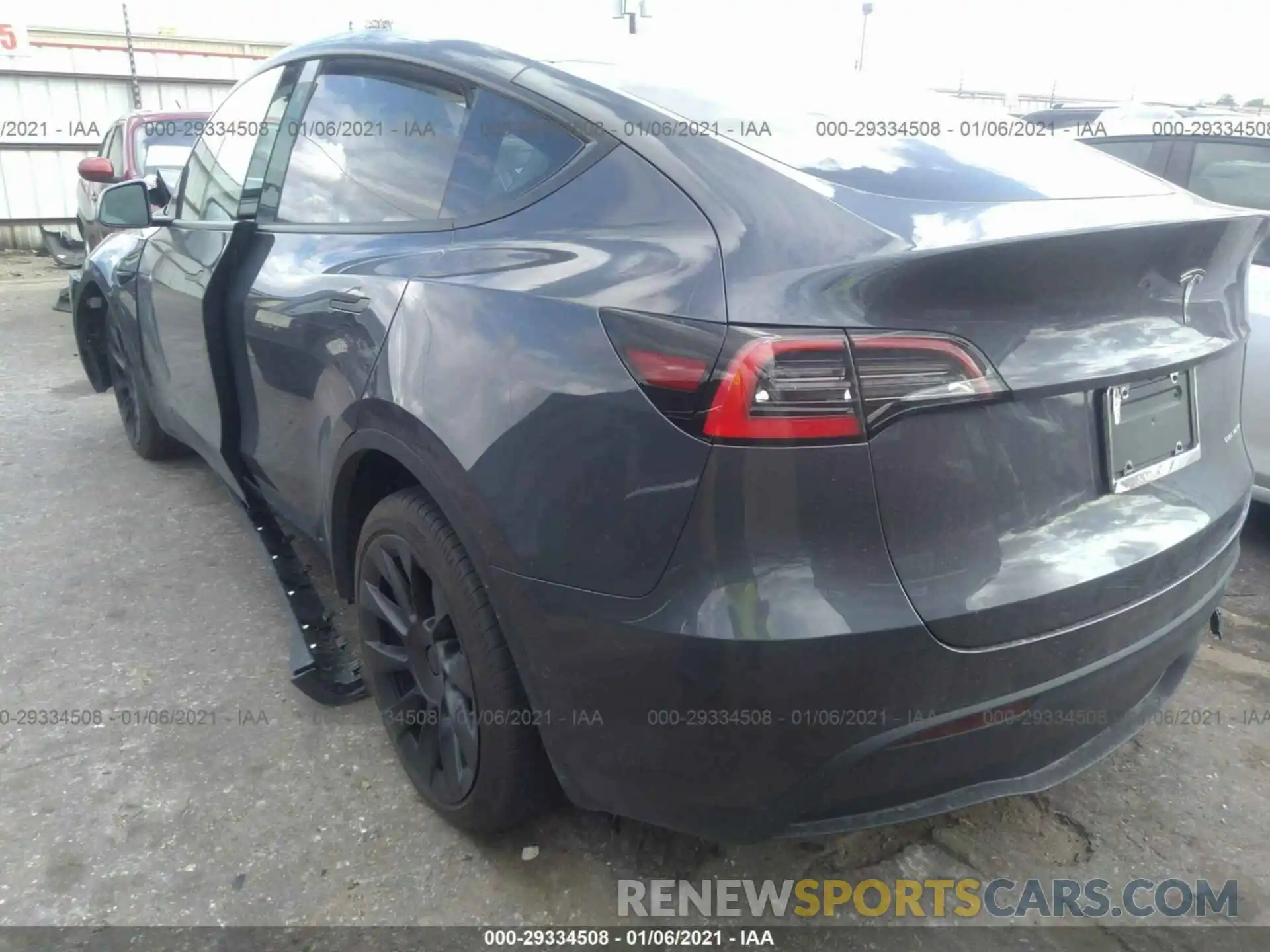 3 Photograph of a damaged car 5YJYGDEE2MF092875 TESLA MODEL Y 2021