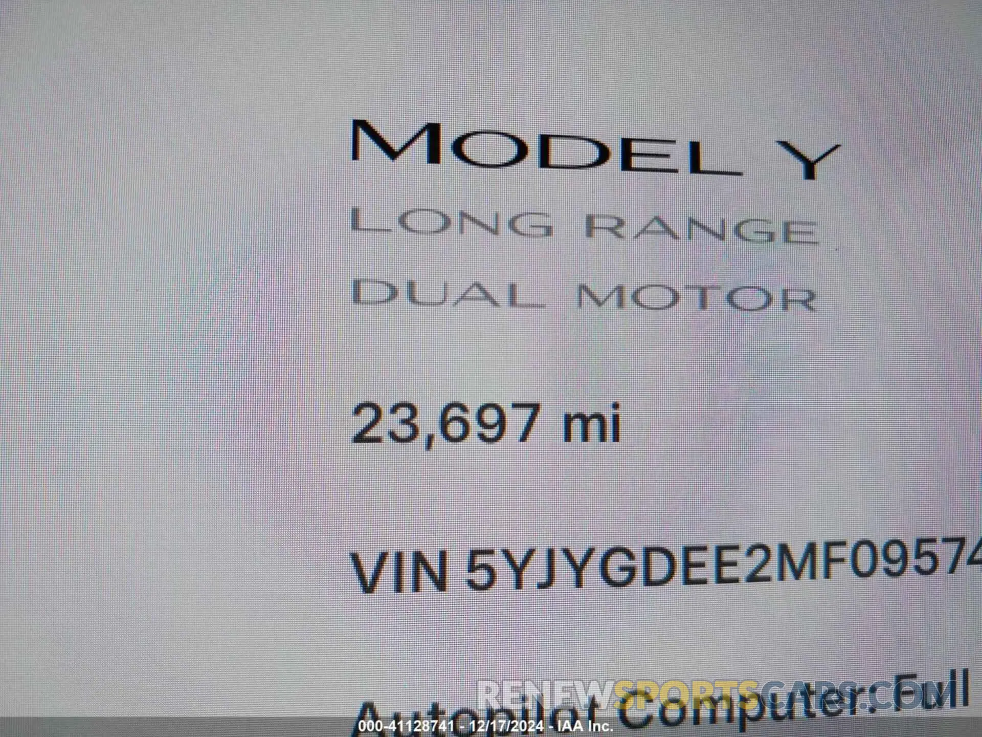 16 Photograph of a damaged car 5YJYGDEE2MF095744 TESLA MODEL Y 2021