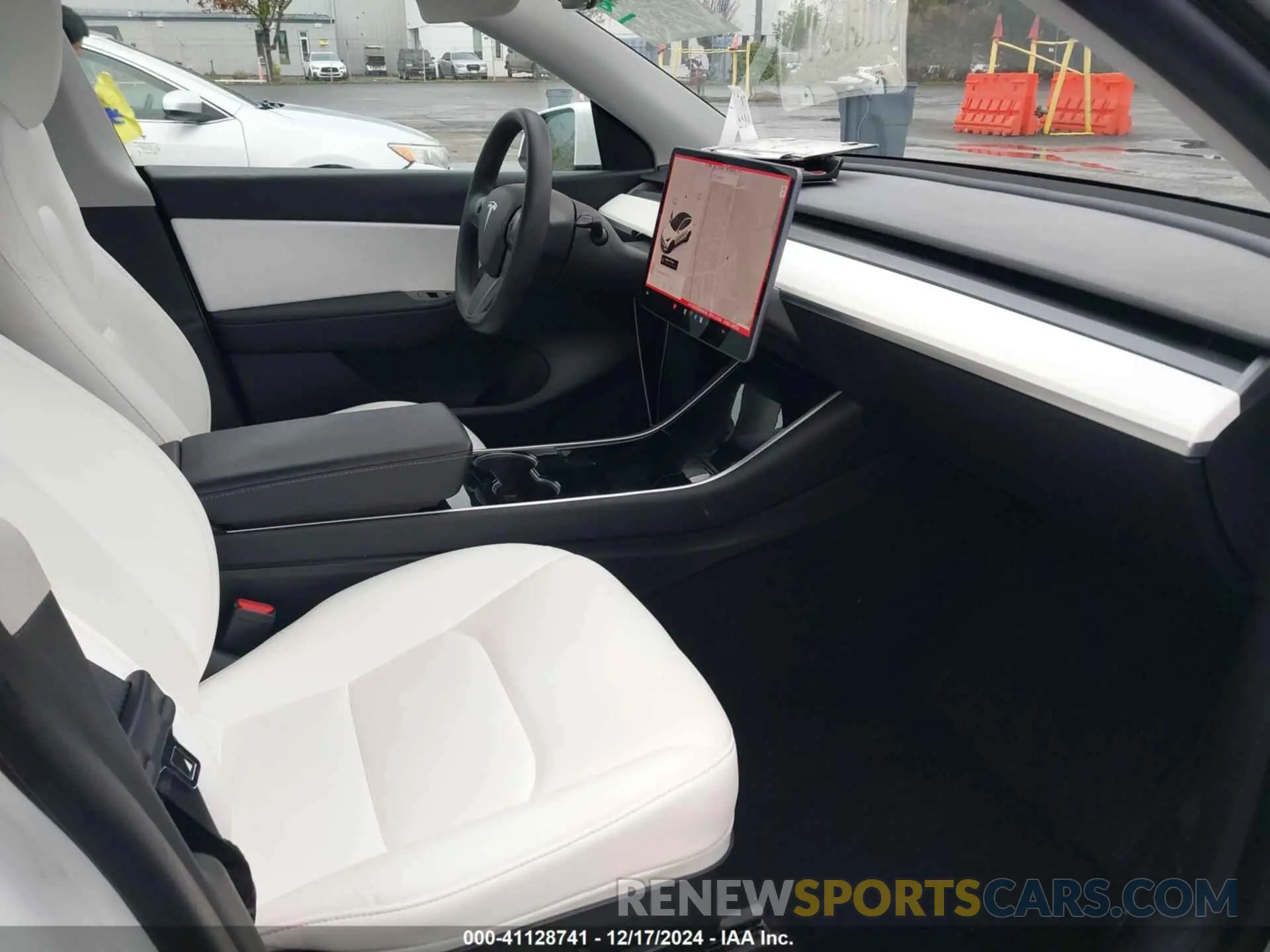 5 Photograph of a damaged car 5YJYGDEE2MF095744 TESLA MODEL Y 2021