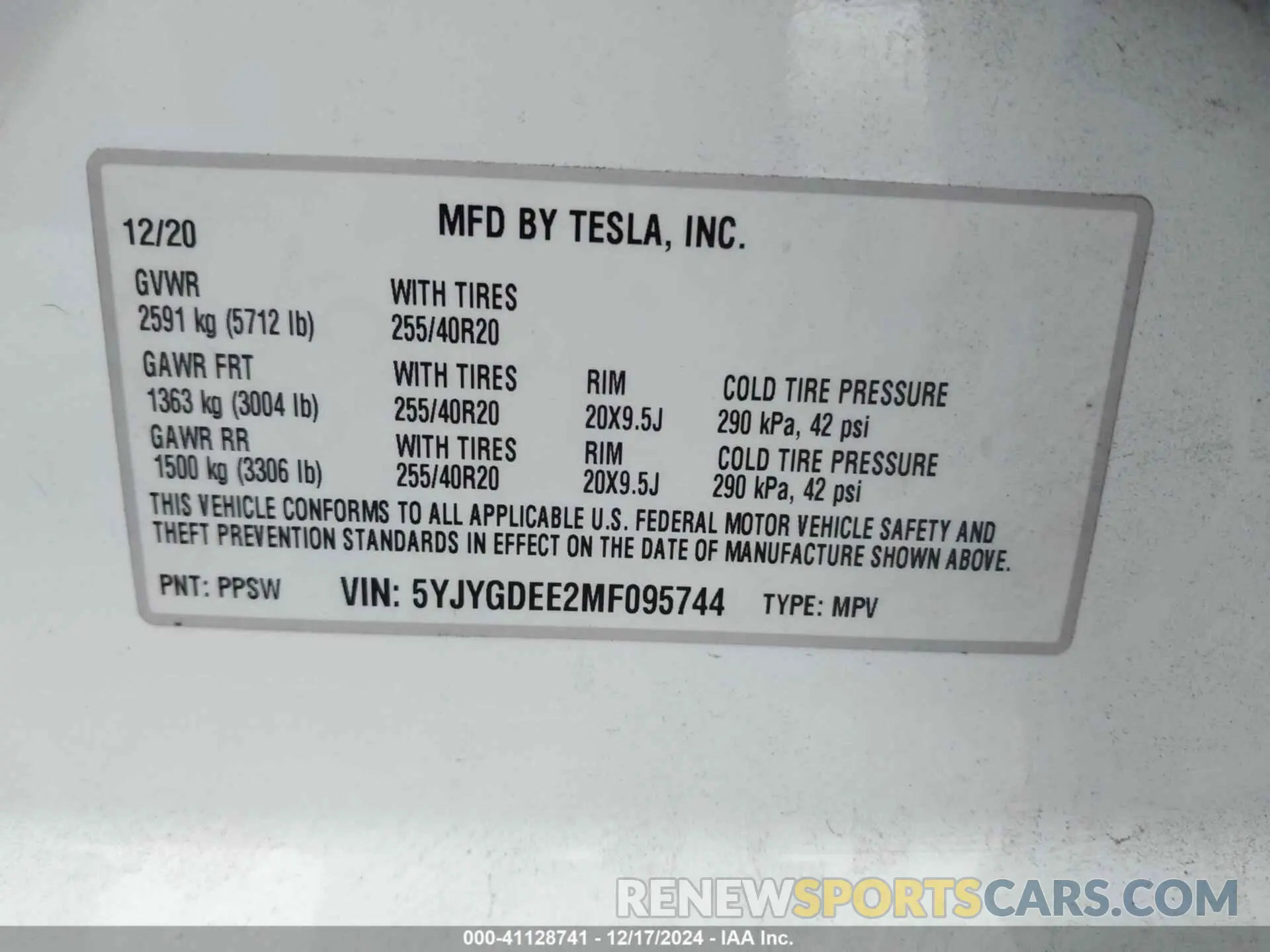 9 Photograph of a damaged car 5YJYGDEE2MF095744 TESLA MODEL Y 2021