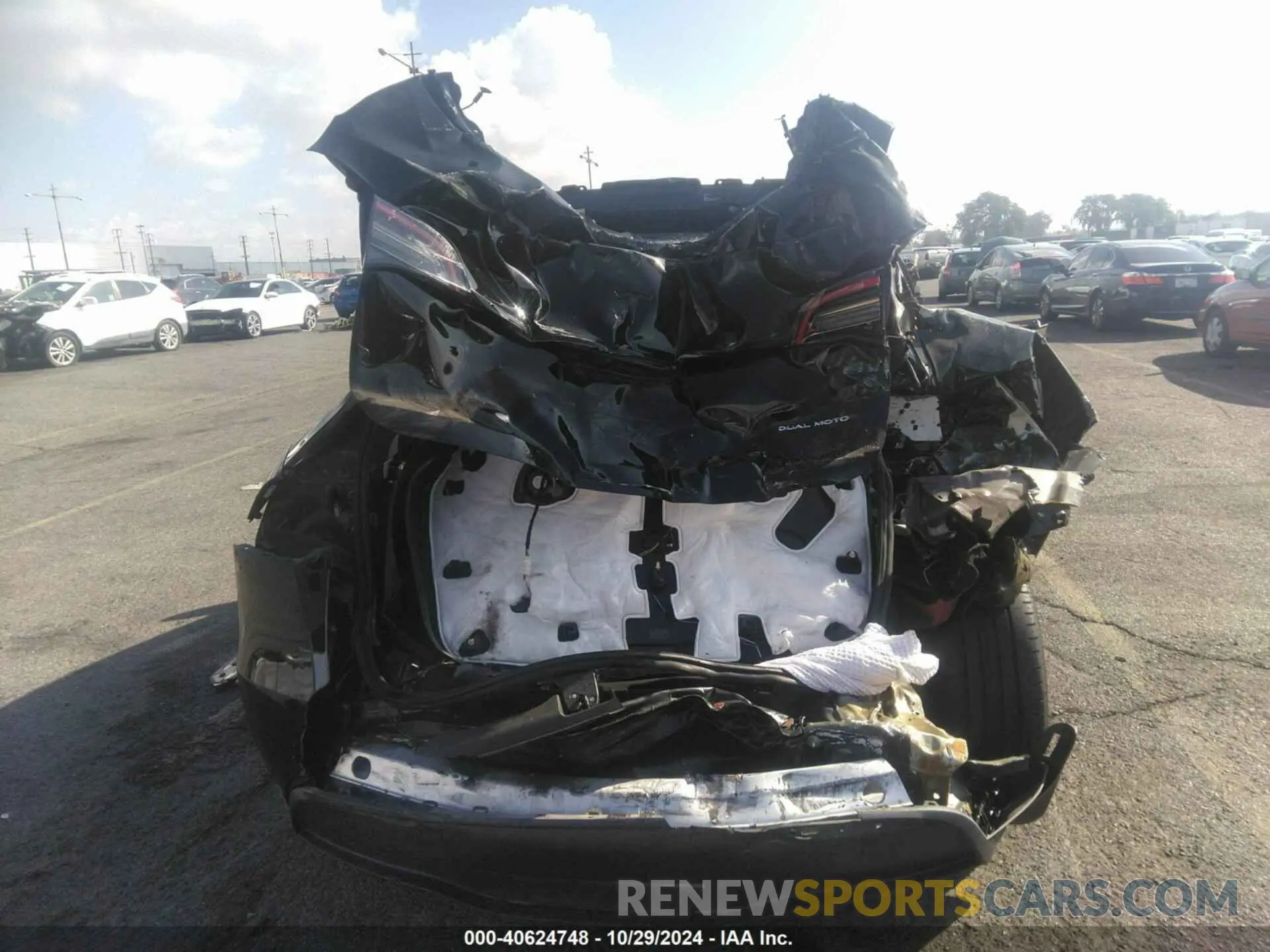 15 Photograph of a damaged car 5YJYGDEE2MF097624 TESLA MODEL Y 2021