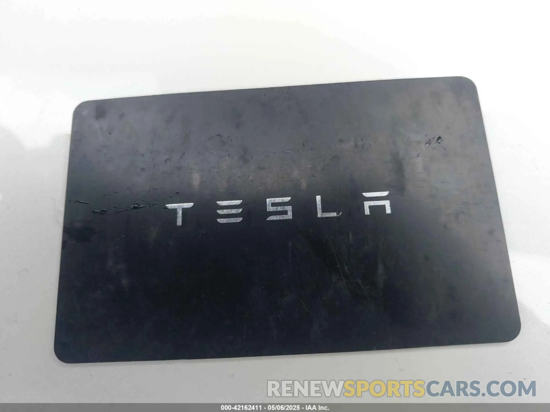 11 Photograph of a damaged car 5YJYGDEE2MF098692 TESLA MODEL Y 2021