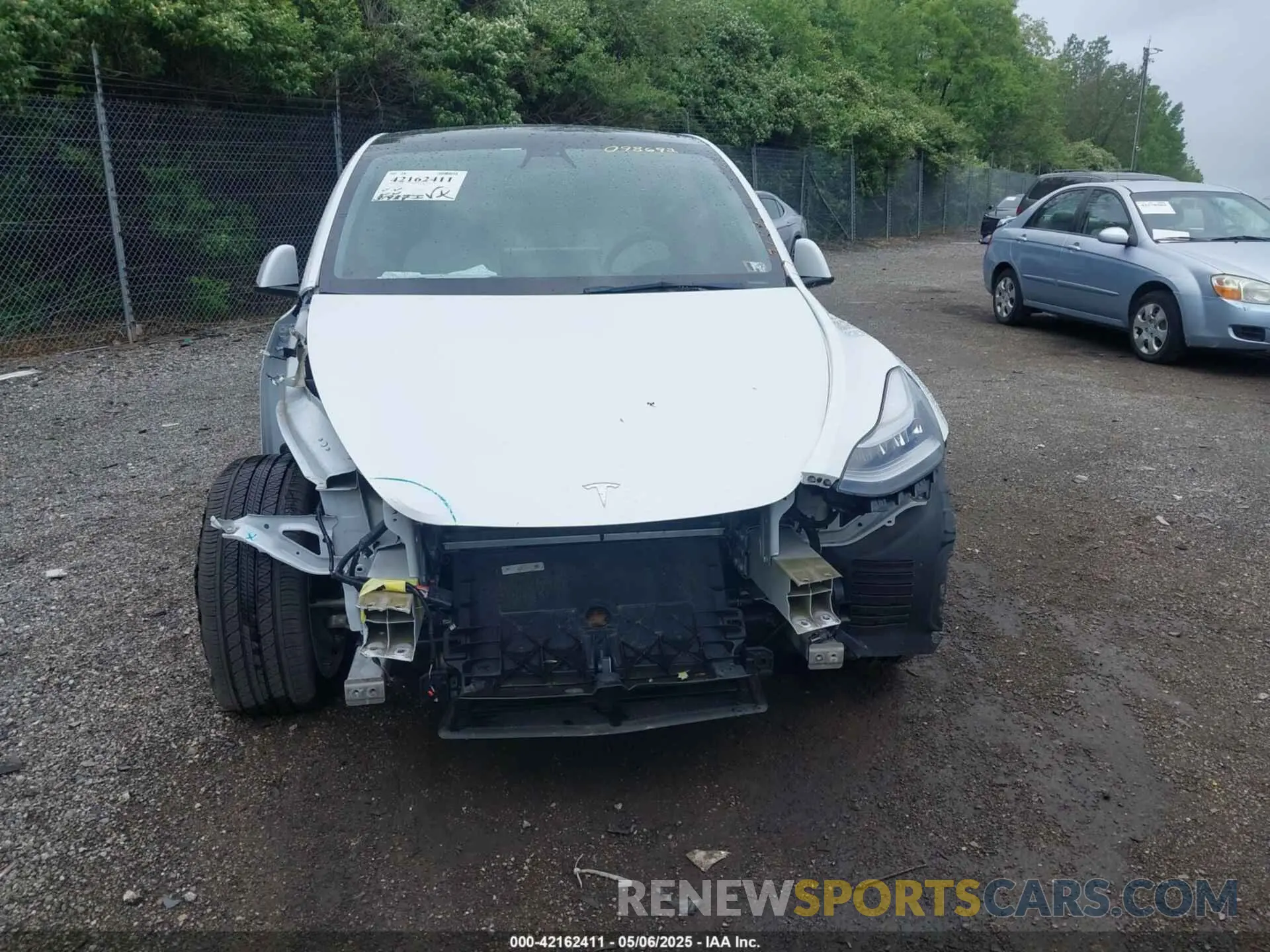 20 Photograph of a damaged car 5YJYGDEE2MF098692 TESLA MODEL Y 2021
