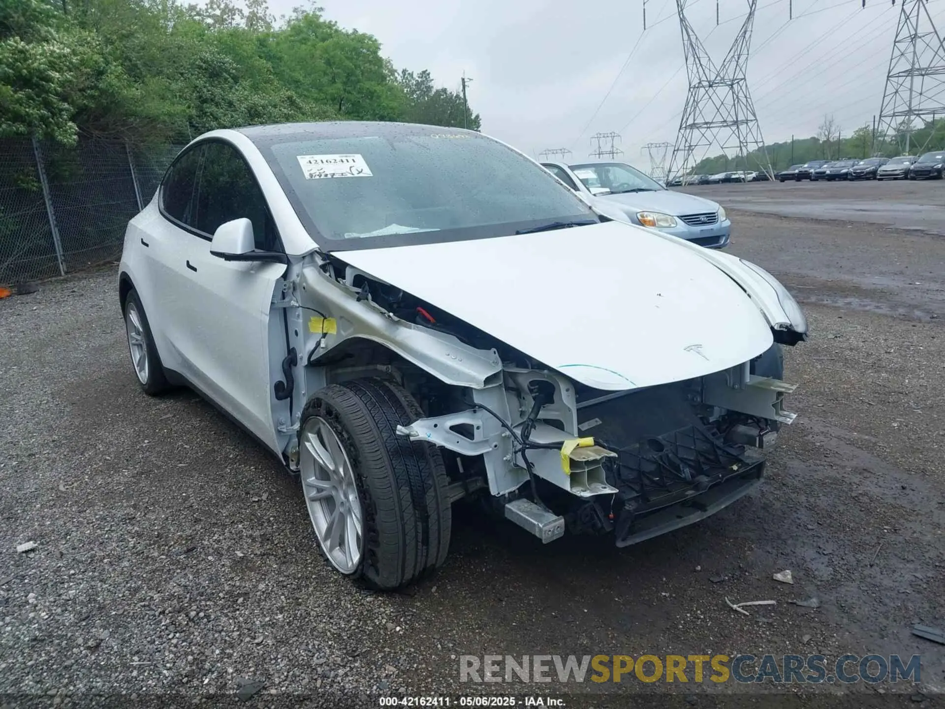 6 Photograph of a damaged car 5YJYGDEE2MF098692 TESLA MODEL Y 2021
