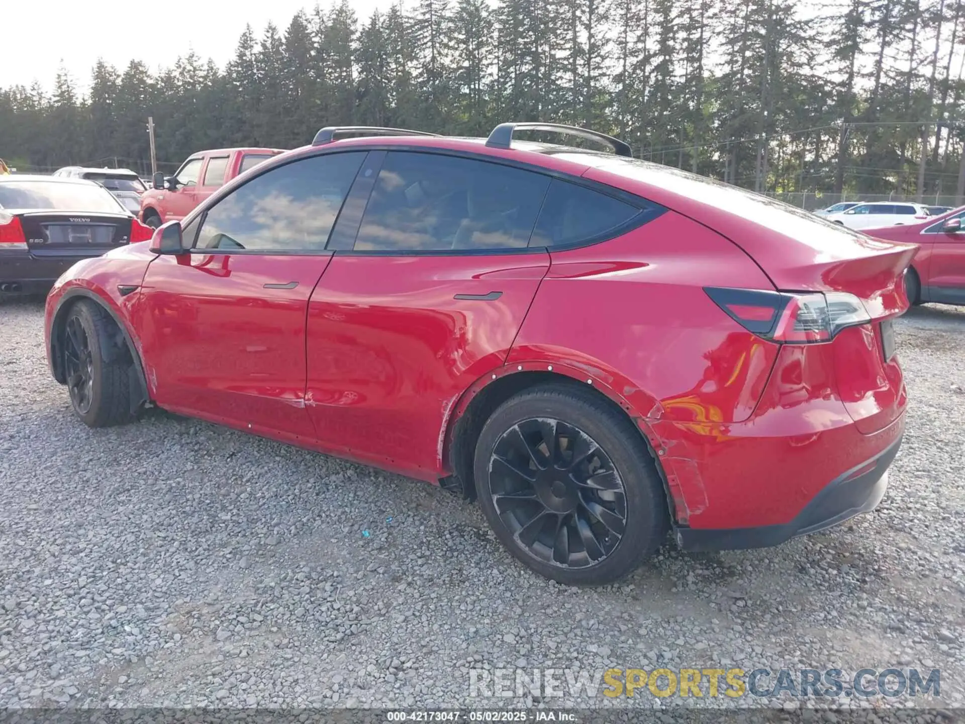 3 Photograph of a damaged car 5YJYGDEE2MF099373 TESLA MODEL Y 2021