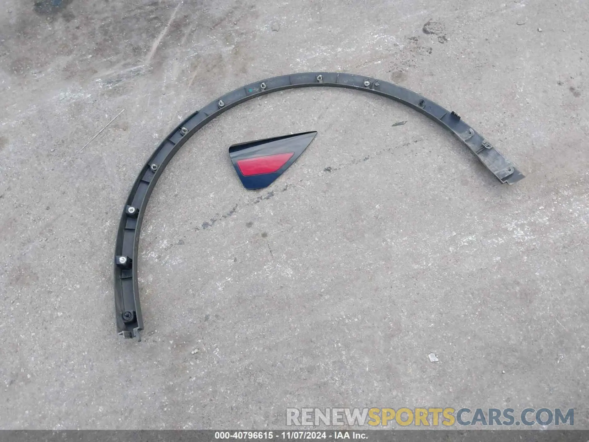 12 Photograph of a damaged car 5YJYGDEE2MF099664 TESLA MODEL Y 2021