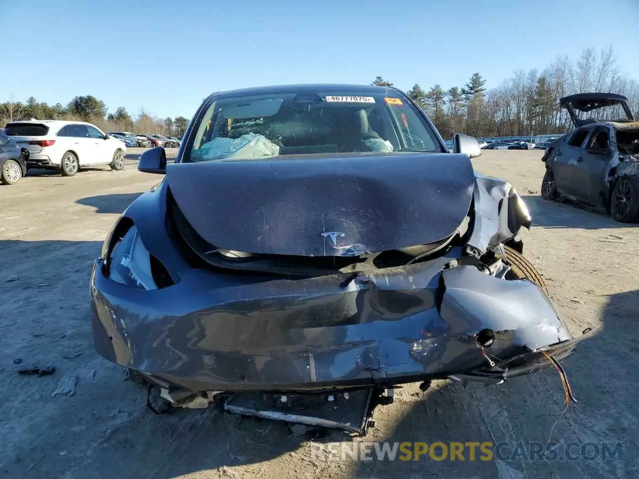 5 Photograph of a damaged car 5YJYGDEE2MF105799 TESLA MODEL Y 2021