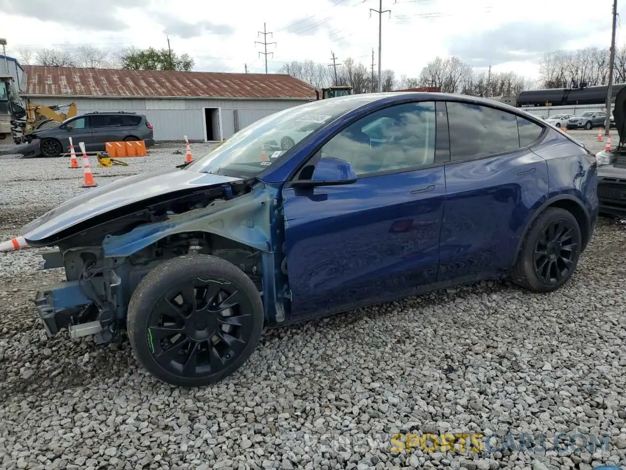 1 Photograph of a damaged car 5YJYGDEE2MF118357 TESLA MODEL Y 2021