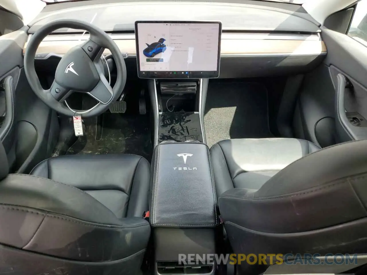 8 Photograph of a damaged car 5YJYGDEE2MF118357 TESLA MODEL Y 2021