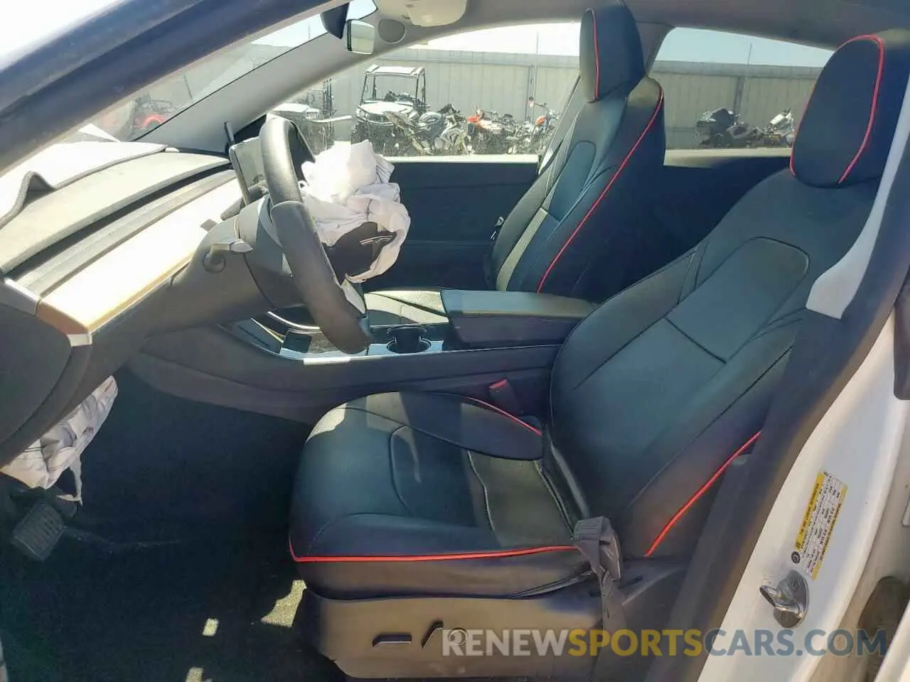 7 Photograph of a damaged car 5YJYGDEE2MF118634 TESLA MODEL Y 2021