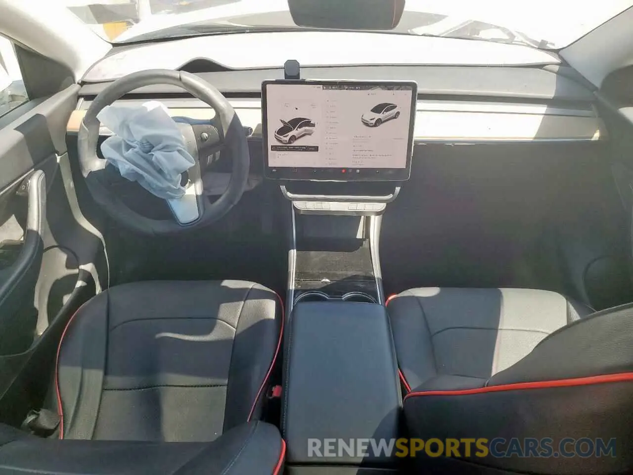8 Photograph of a damaged car 5YJYGDEE2MF118634 TESLA MODEL Y 2021