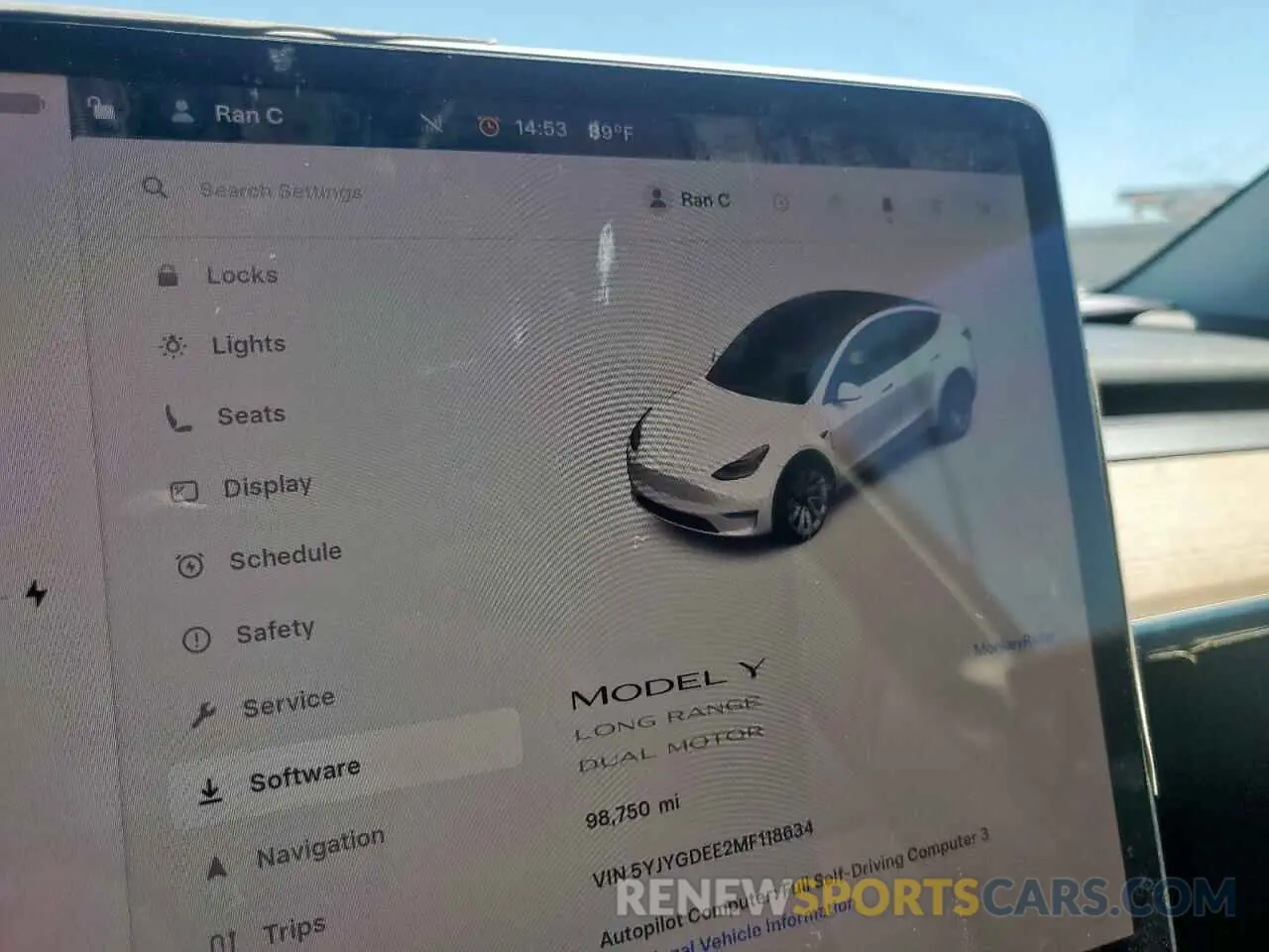 9 Photograph of a damaged car 5YJYGDEE2MF118634 TESLA MODEL Y 2021