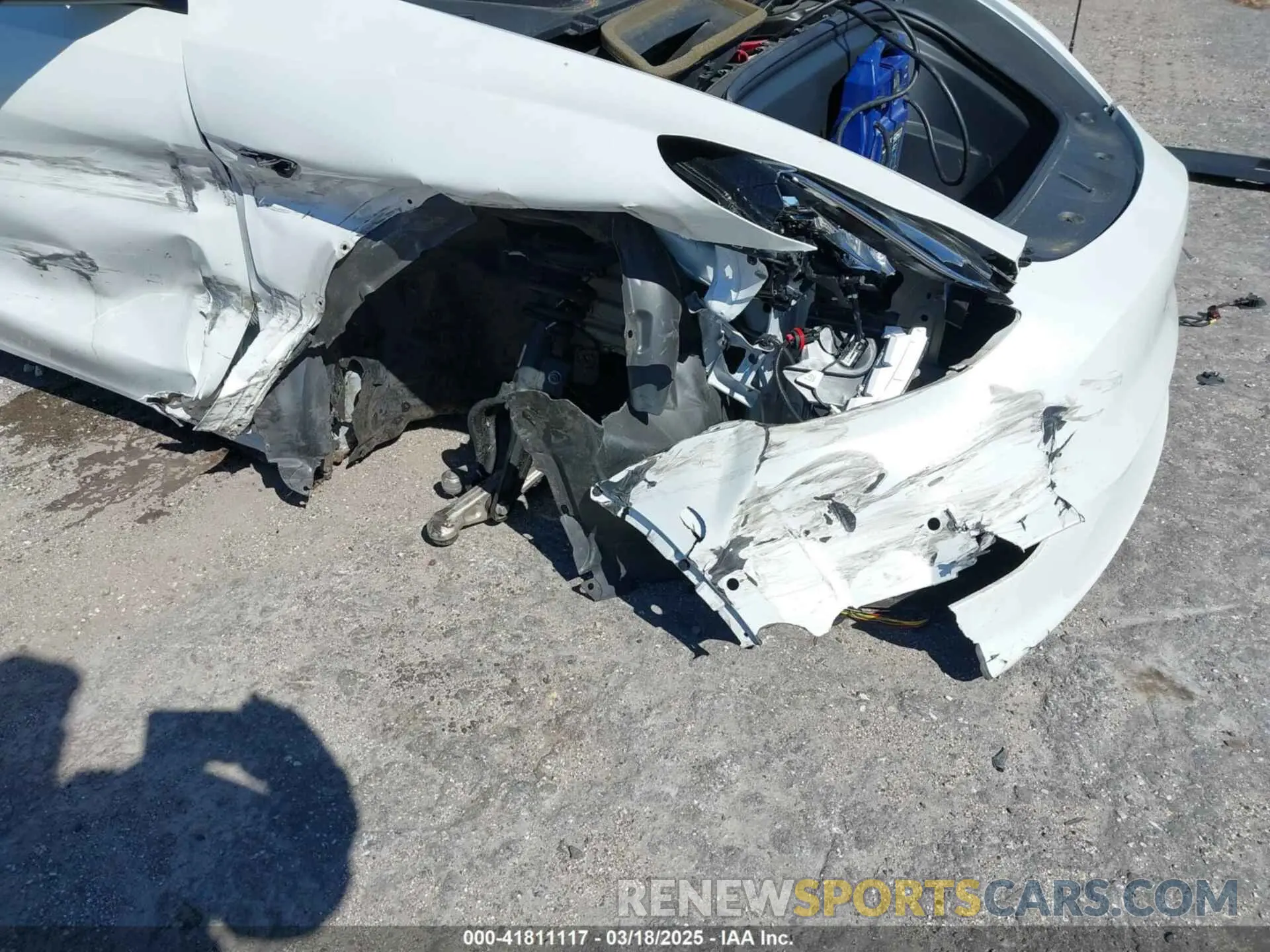 6 Photograph of a damaged car 5YJYGDEE2MF120772 TESLA MODEL Y 2021