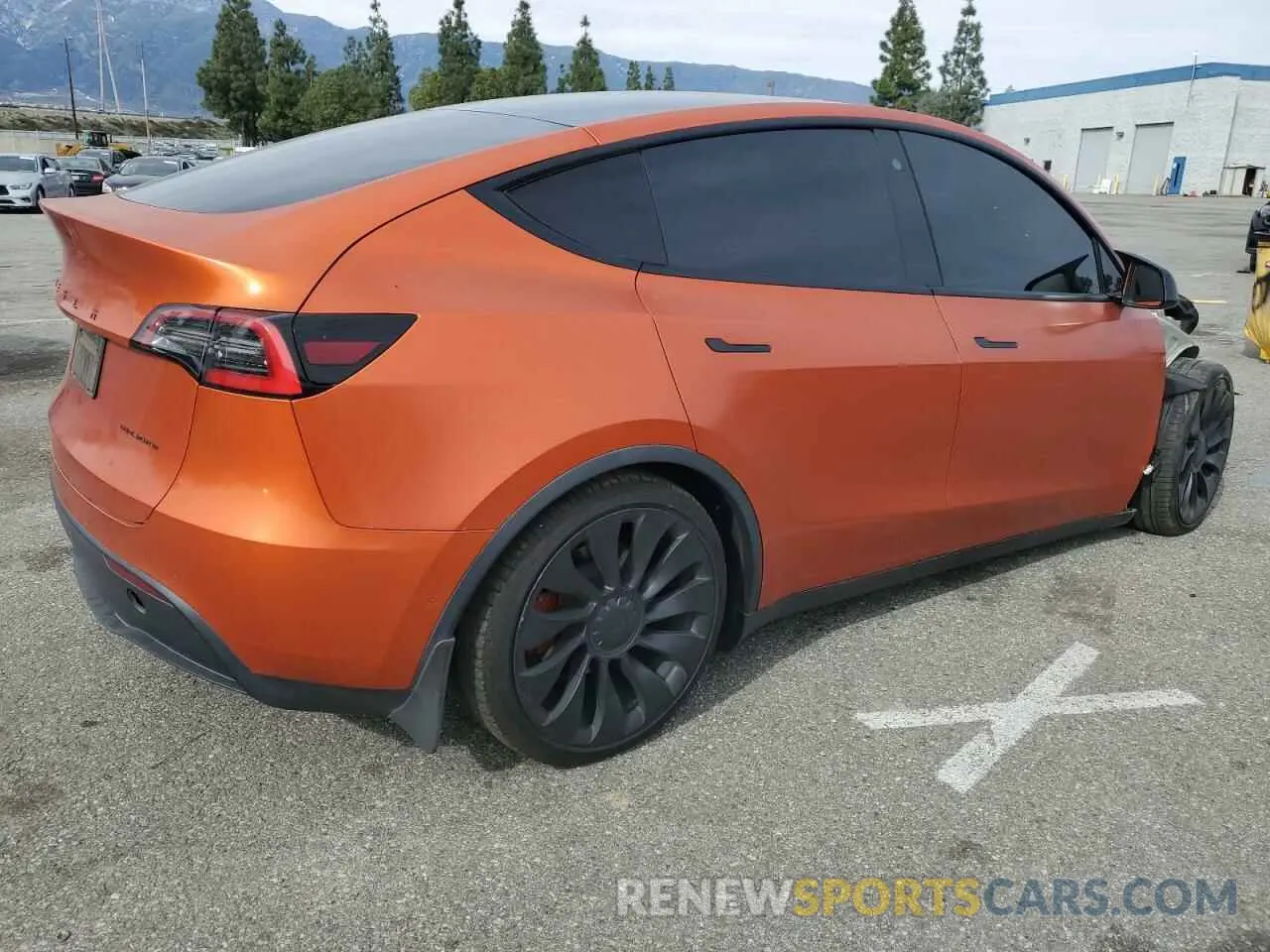 3 Photograph of a damaged car 5YJYGDEE2MF141685 TESLA MODEL Y 2021