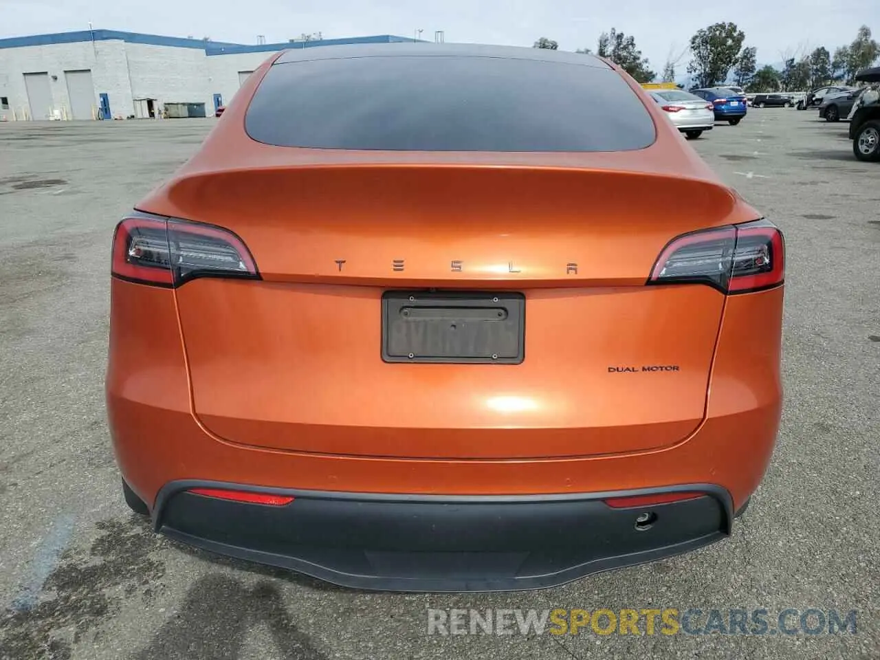 6 Photograph of a damaged car 5YJYGDEE2MF141685 TESLA MODEL Y 2021