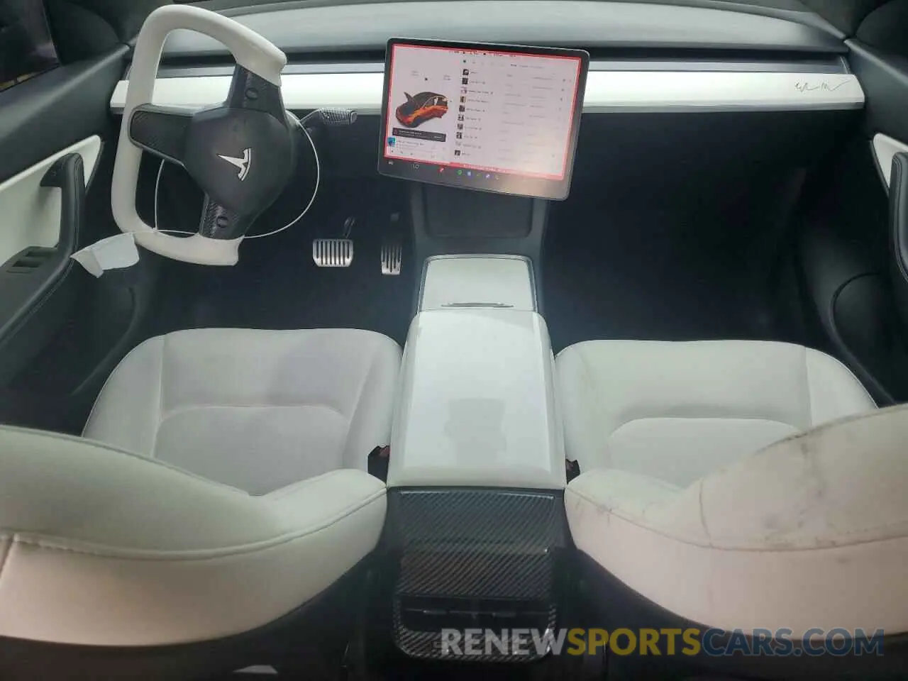 8 Photograph of a damaged car 5YJYGDEE2MF141685 TESLA MODEL Y 2021