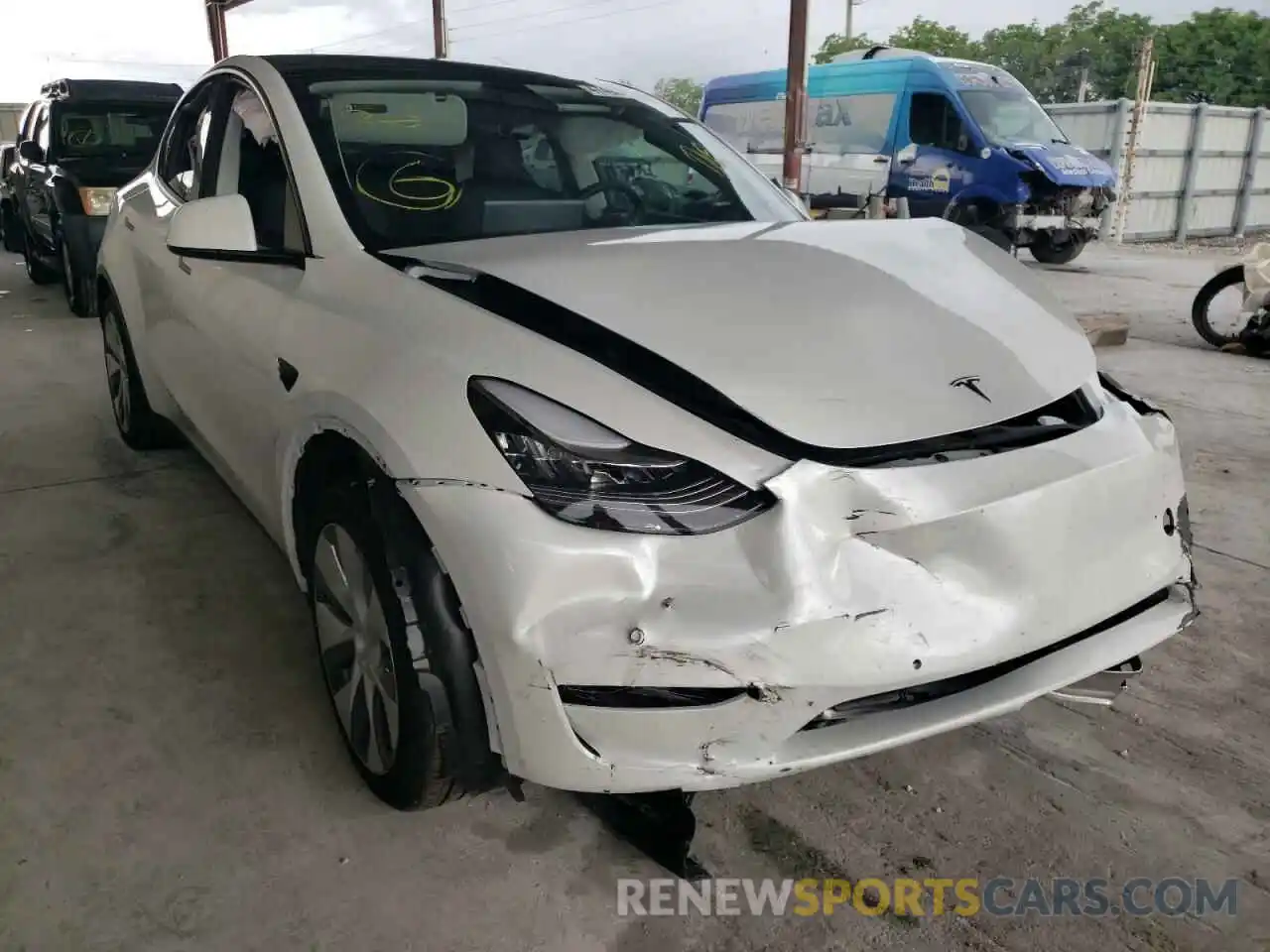 1 Photograph of a damaged car 5YJYGDEE2MF141962 TESLA MODEL Y 2021