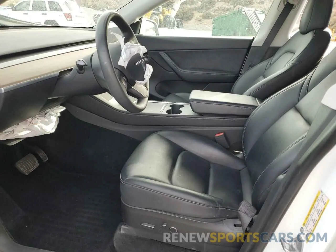 7 Photograph of a damaged car 5YJYGDEE2MF159832 TESLA MODEL Y 2021