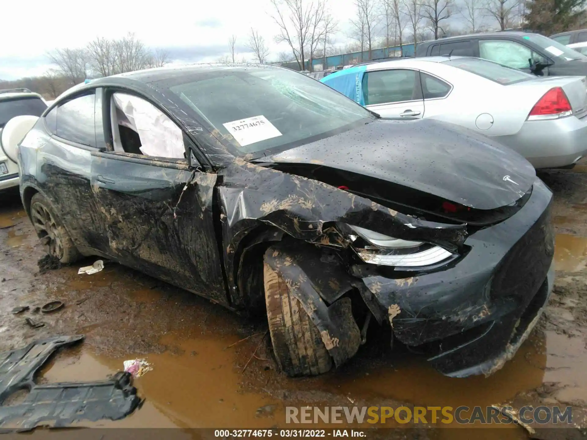 1 Photograph of a damaged car 5YJYGDEE2MF186190 TESLA MODEL Y 2021