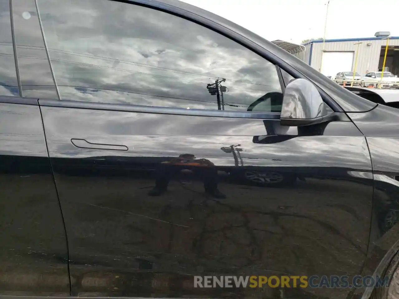 5 Photograph of a damaged car 5YJYGDEE2MF191647 TESLA MODEL Y 2021