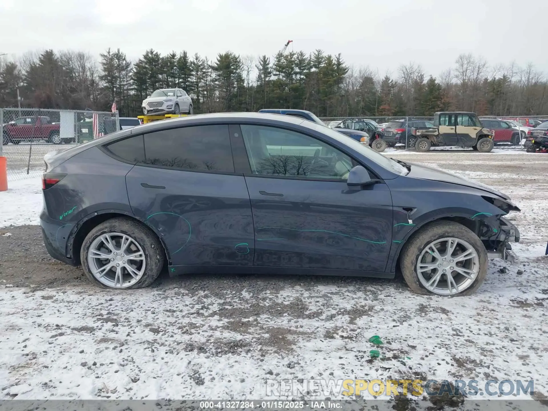 13 Photograph of a damaged car 5YJYGDEE2MF196122 TESLA MODEL Y 2021