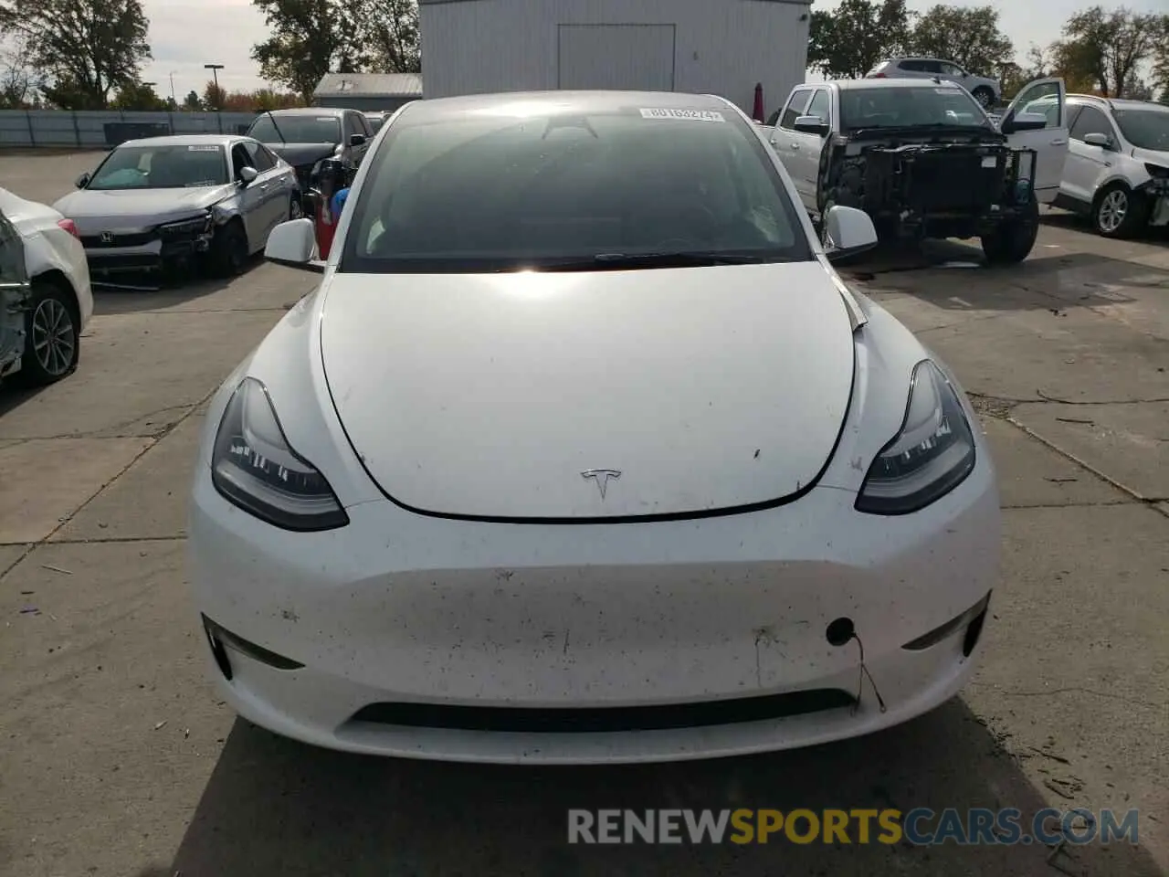5 Photograph of a damaged car 5YJYGDEE2MF198937 TESLA MODEL Y 2021