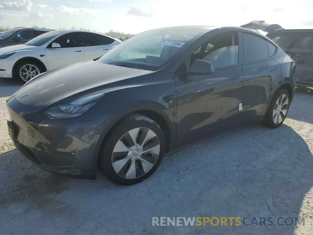 1 Photograph of a damaged car 5YJYGDEE2MF200668 TESLA MODEL Y 2021