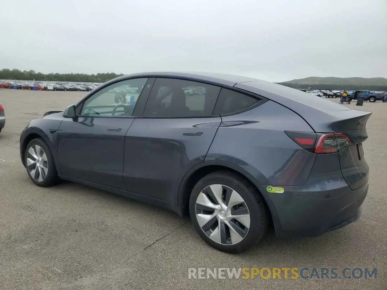 2 Photograph of a damaged car 5YJYGDEE2MF204414 TESLA MODEL Y 2021