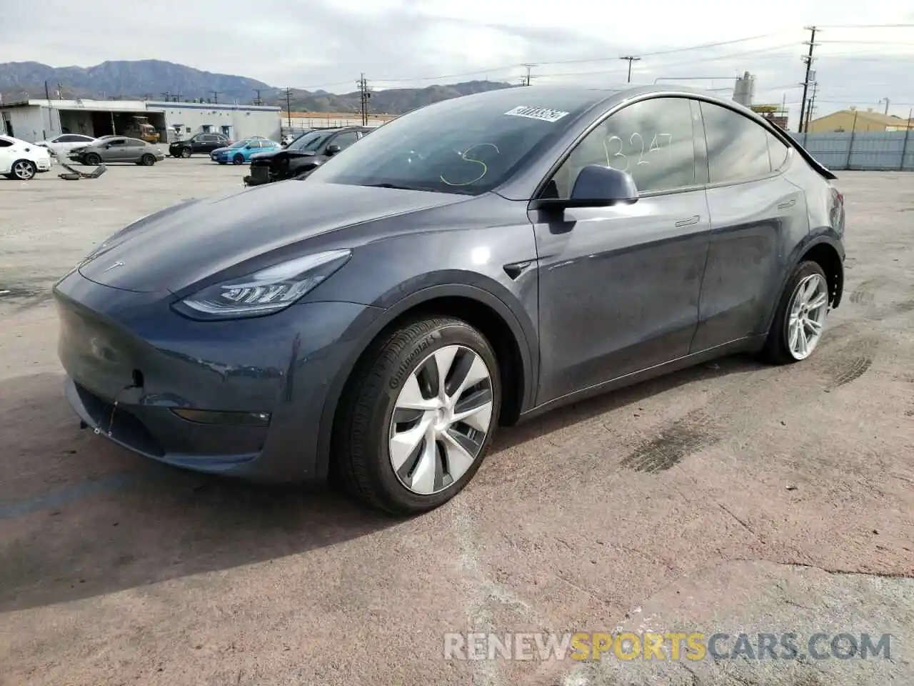 2 Photograph of a damaged car 5YJYGDEE2MF228499 TESLA MODEL Y 2021