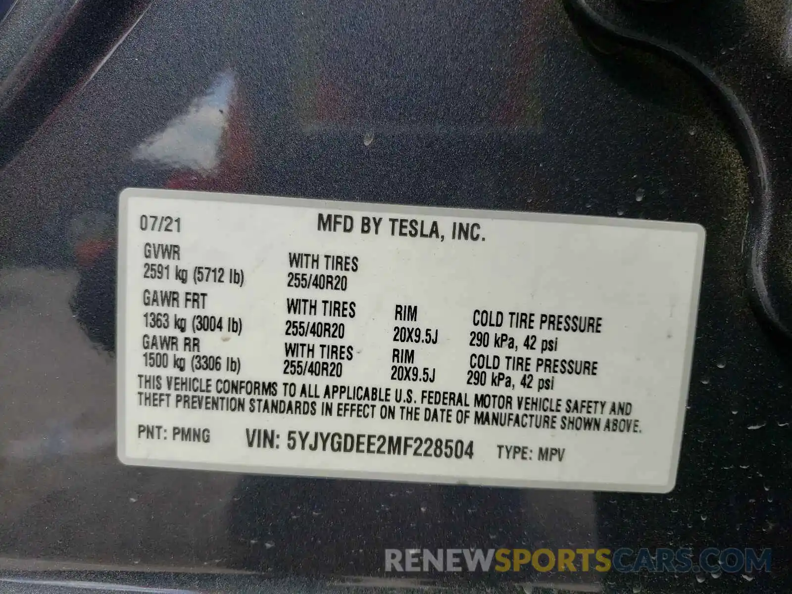 10 Photograph of a damaged car 5YJYGDEE2MF228504 TESLA MODEL Y 2021