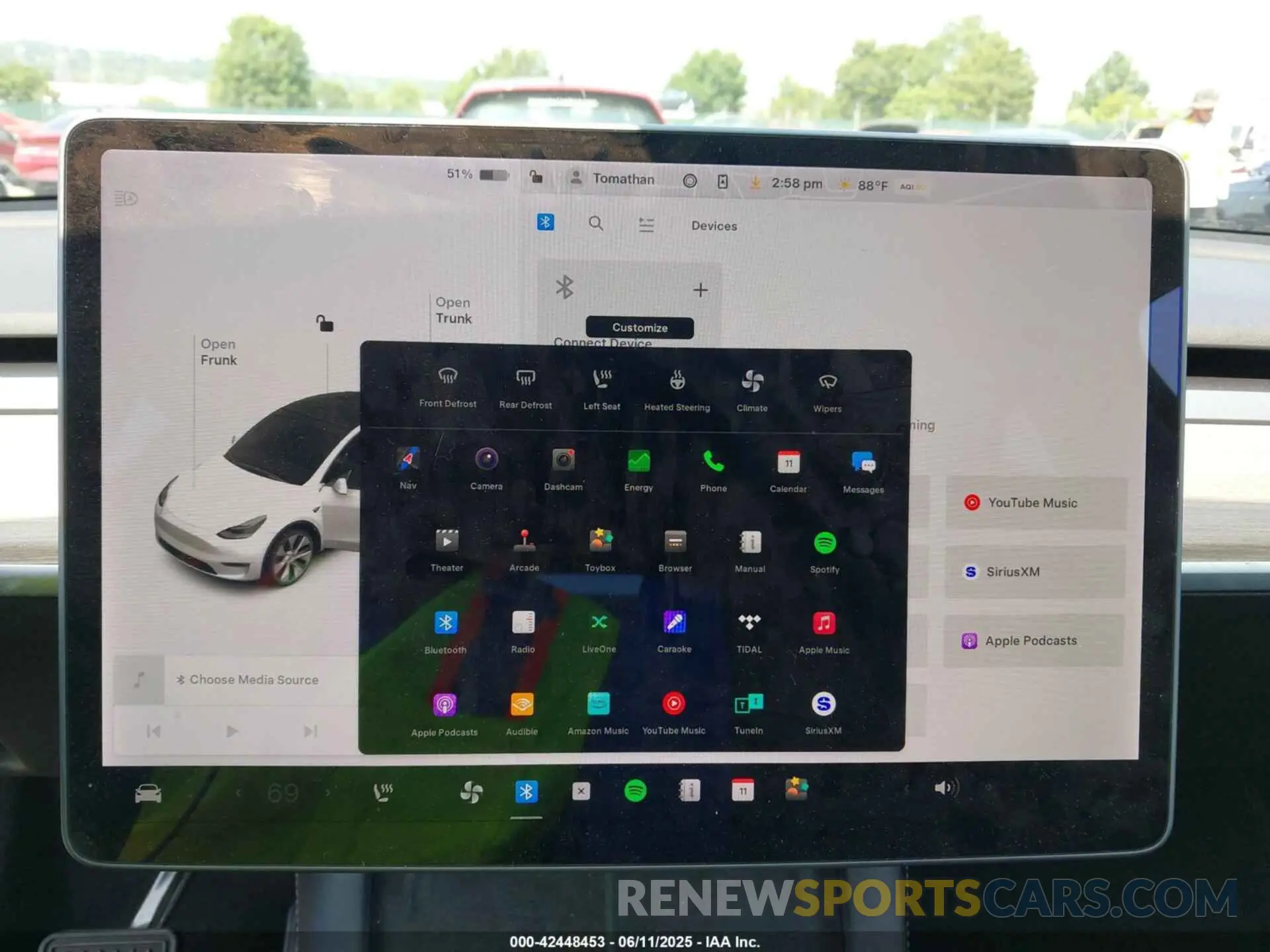 18 Photograph of a damaged car 5YJYGDEE2MF261874 TESLA MODEL Y 2021