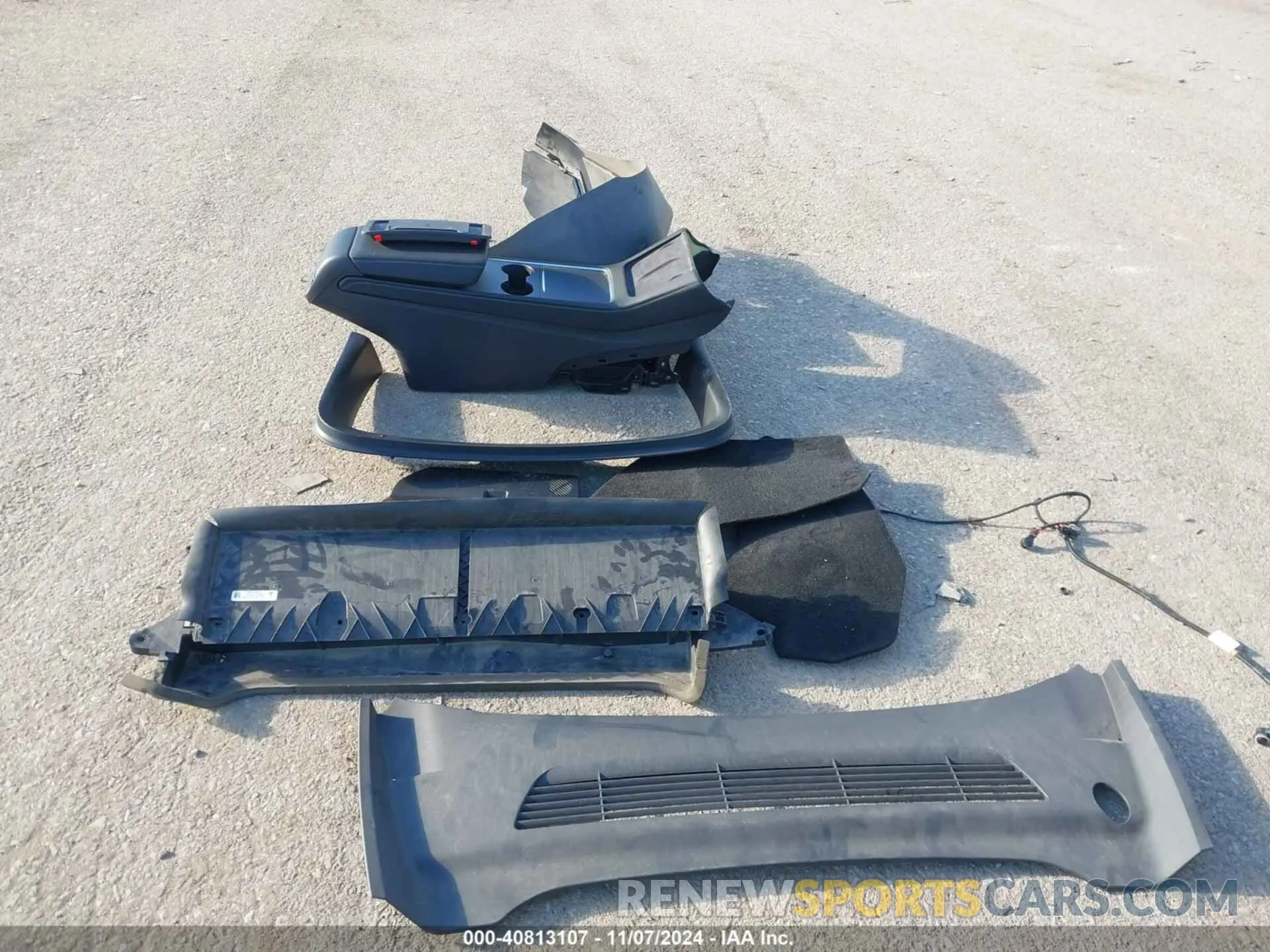12 Photograph of a damaged car 5YJYGDEE2MF286886 TESLA MODEL Y 2021