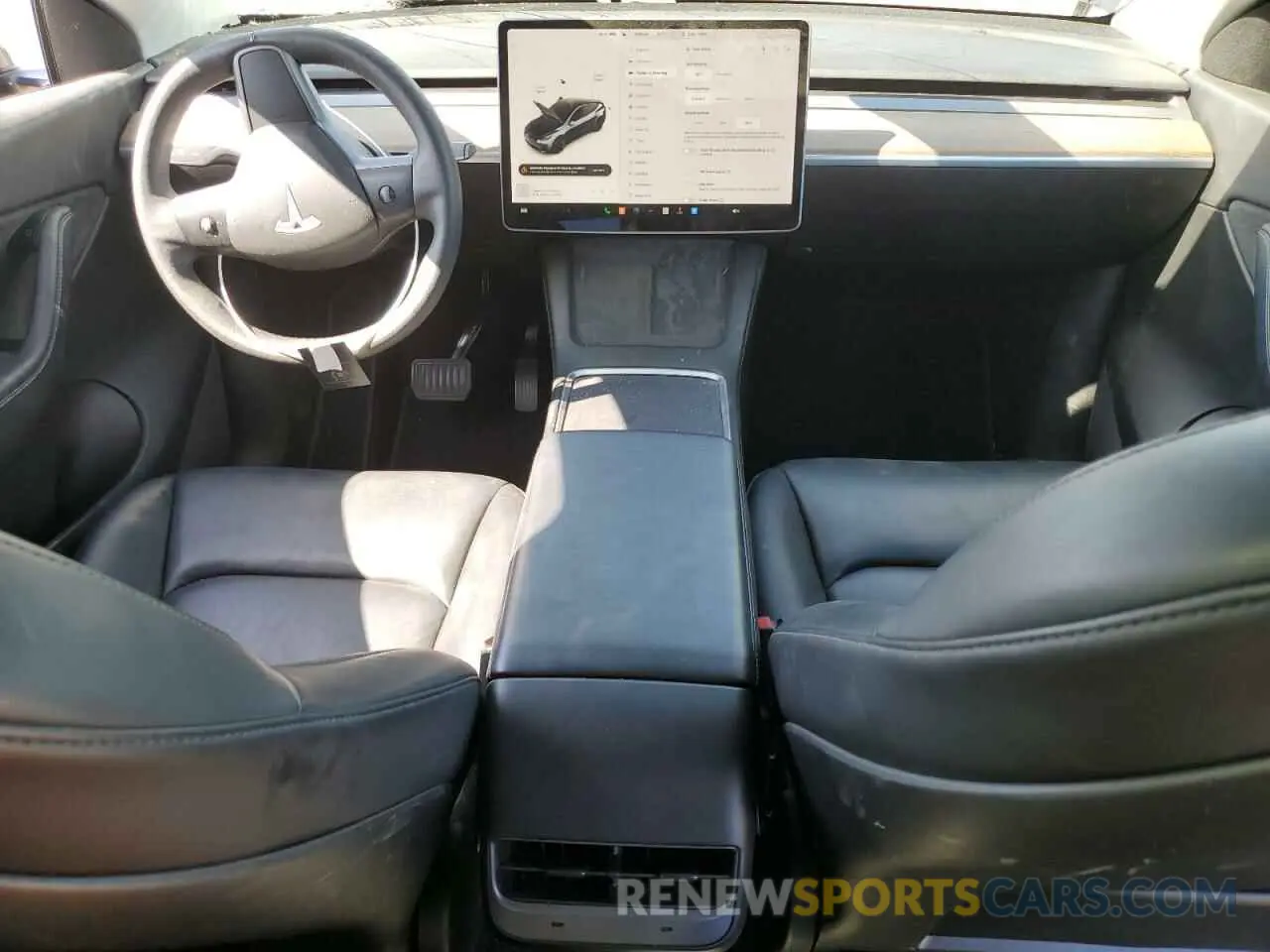 8 Photograph of a damaged car 5YJYGDEE2MF296446 TESLA MODEL Y 2021