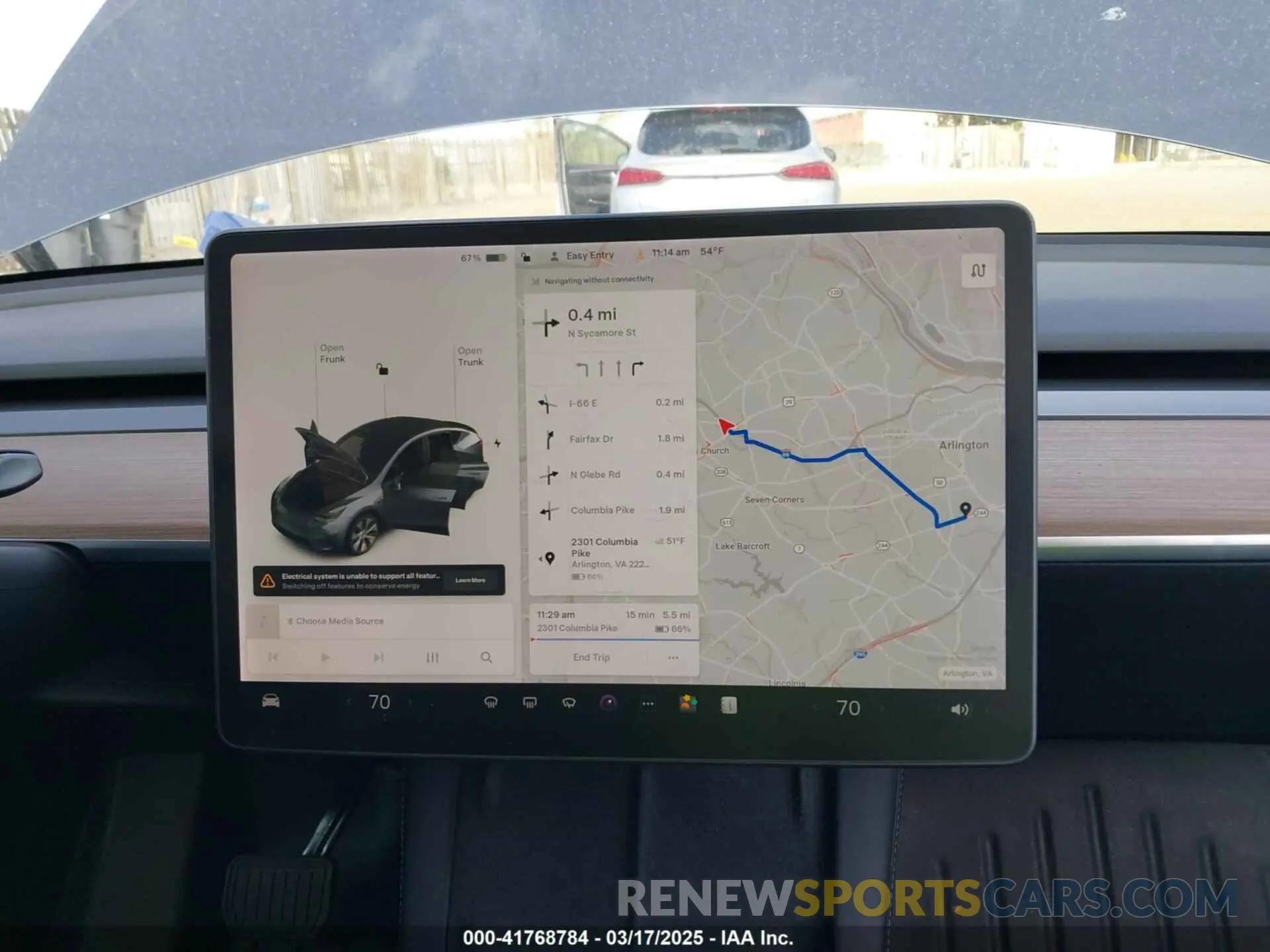 17 Photograph of a damaged car 5YJYGDEE2MF300009 TESLA MODEL Y 2021