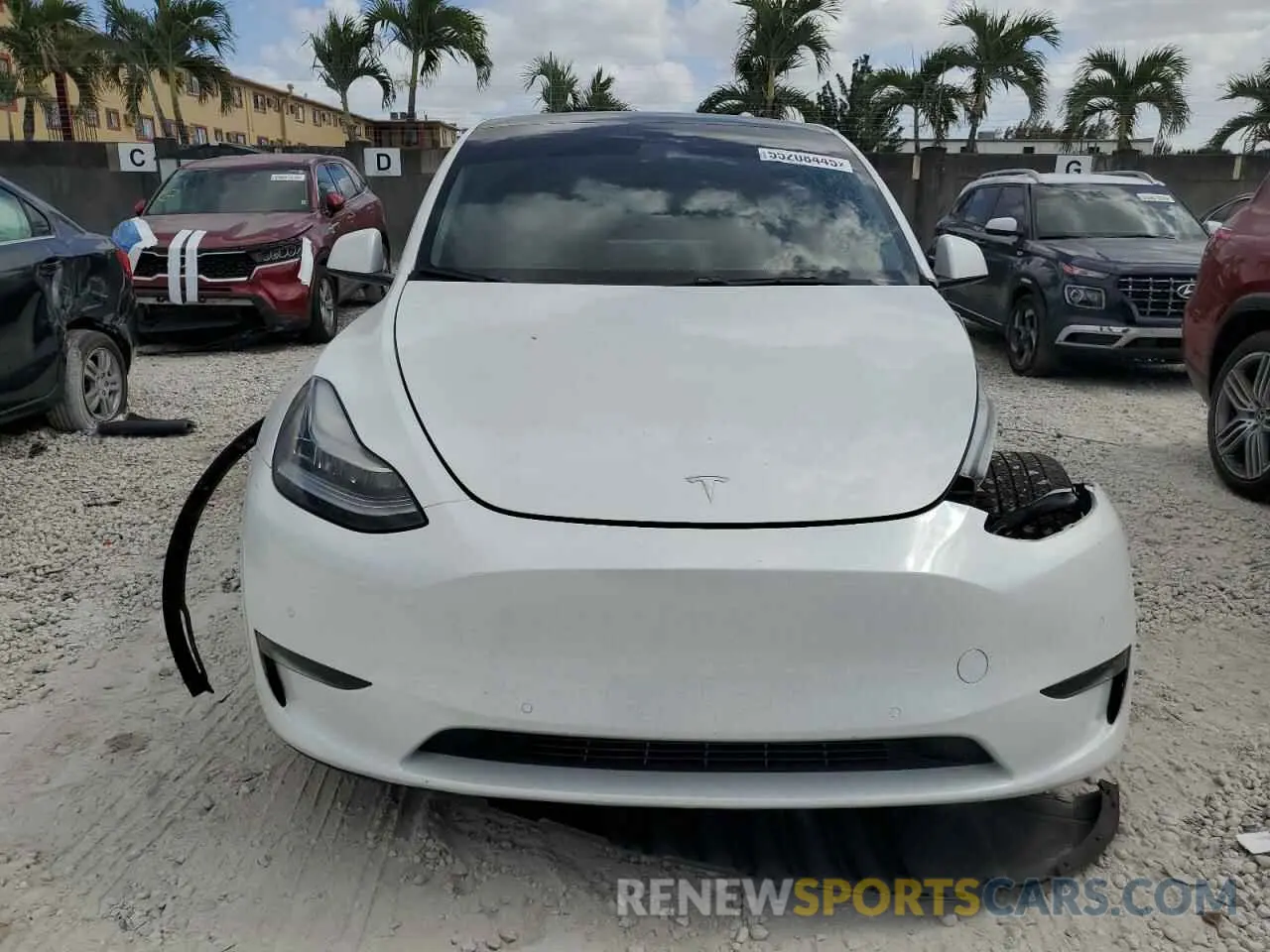 5 Photograph of a damaged car 5YJYGDEE3MF066205 TESLA MODEL Y 2021