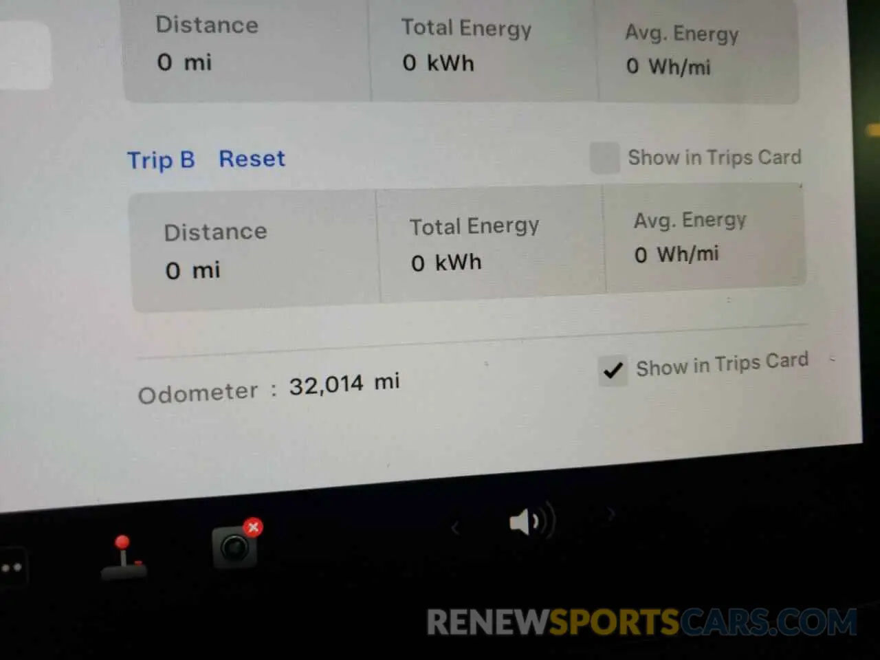 9 Photograph of a damaged car 5YJYGDEE3MF068407 TESLA MODEL Y 2021