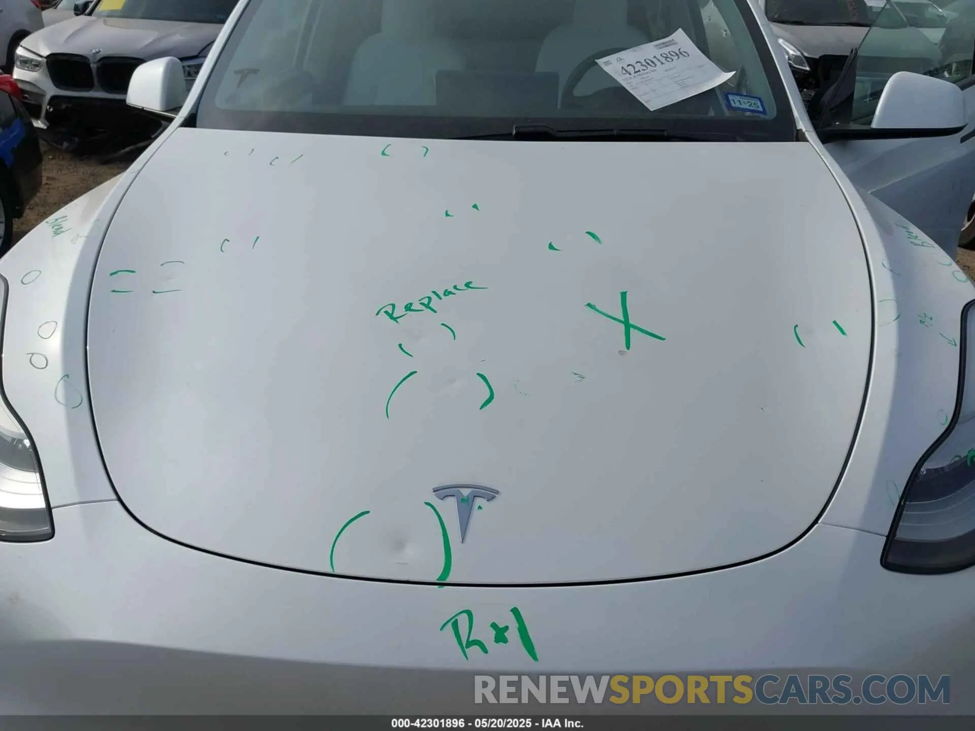 10 Photograph of a damaged car 5YJYGDEE3MF068472 TESLA MODEL Y 2021
