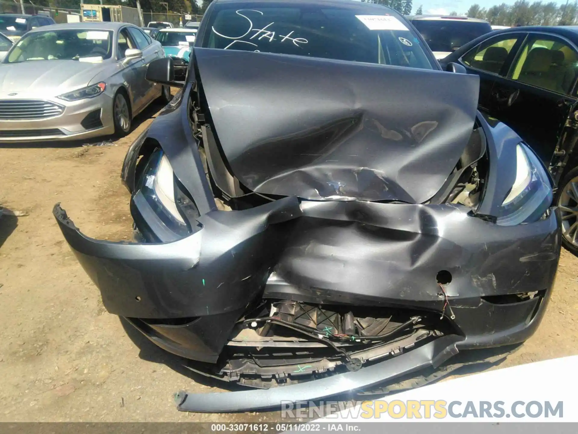 6 Photograph of a damaged car 5YJYGDEE3MF073817 TESLA MODEL Y 2021