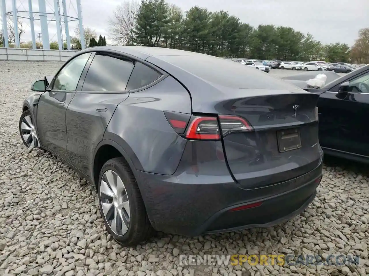 3 Photograph of a damaged car 5YJYGDEE3MF074756 TESLA MODEL Y 2021