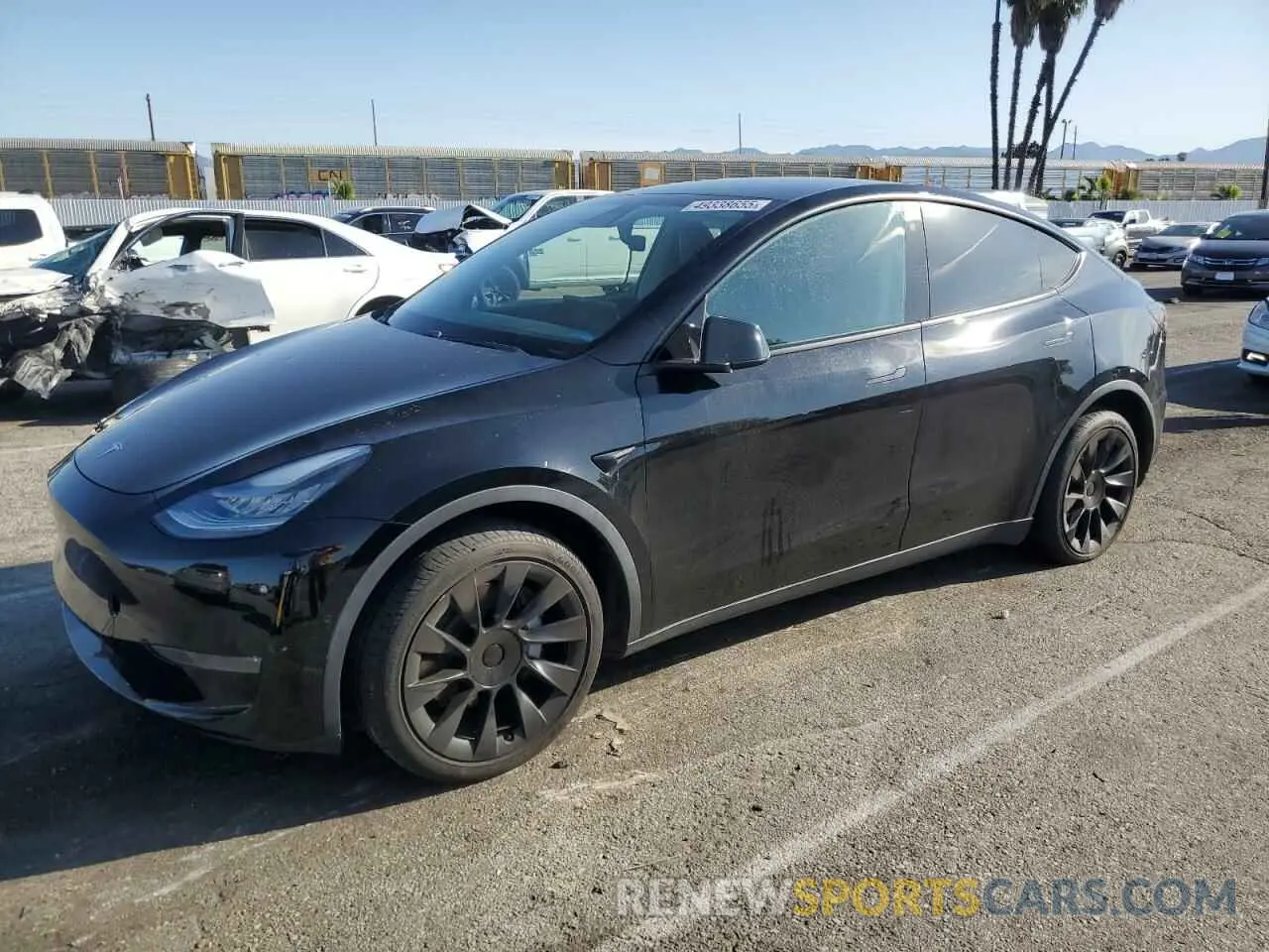 1 Photograph of a damaged car 5YJYGDEE3MF076572 TESLA MODEL Y 2021