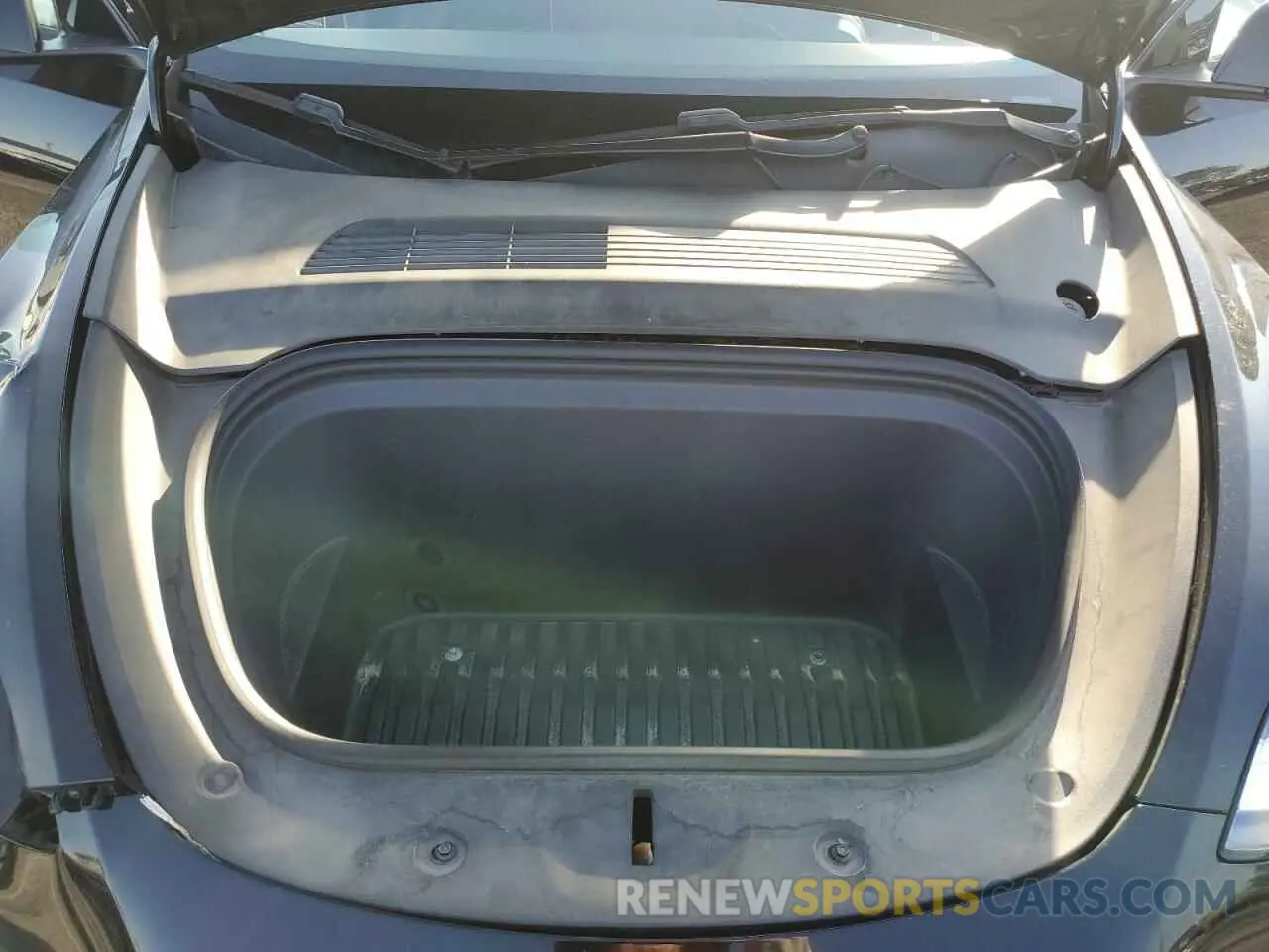 12 Photograph of a damaged car 5YJYGDEE3MF076572 TESLA MODEL Y 2021
