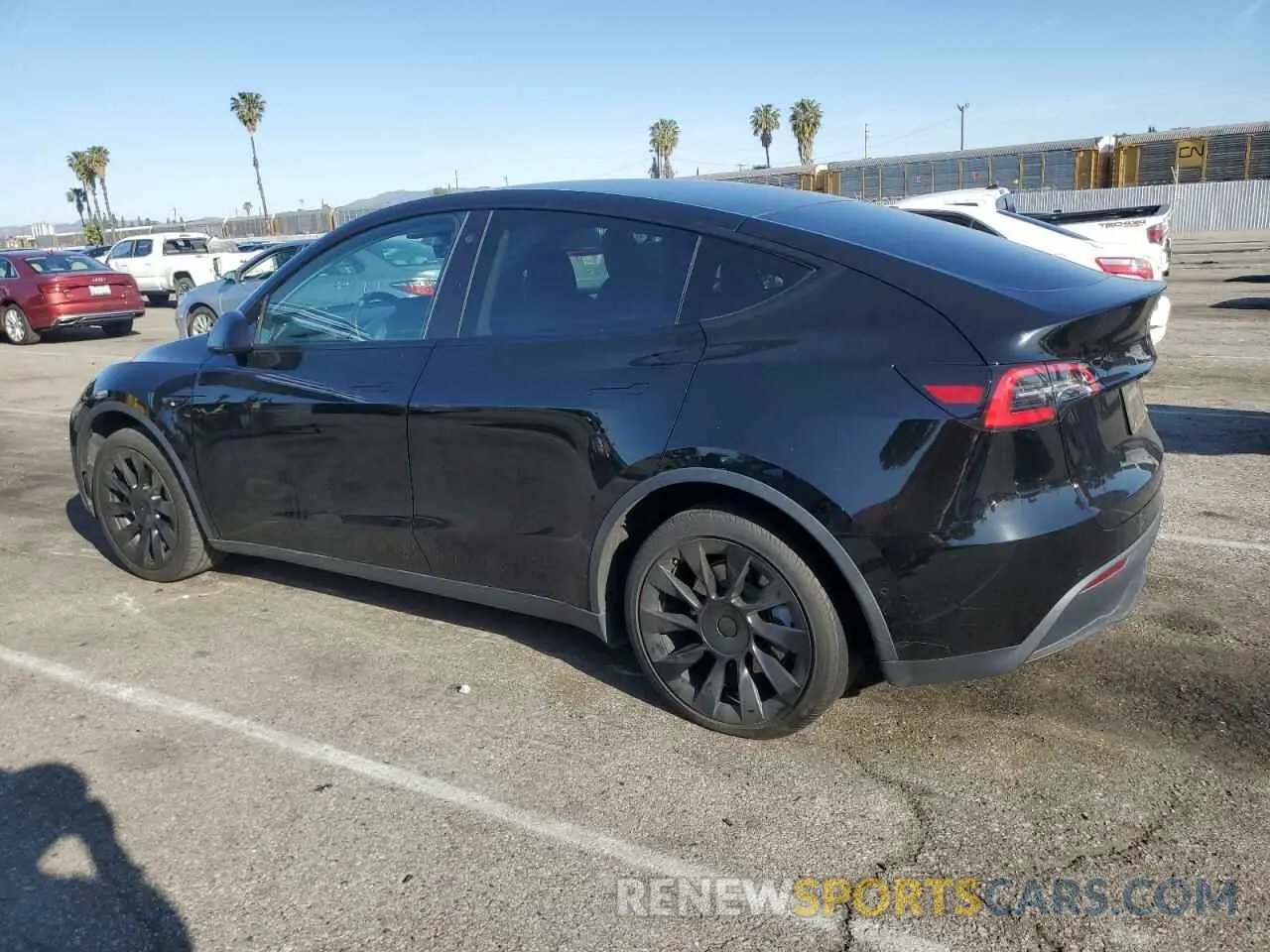 2 Photograph of a damaged car 5YJYGDEE3MF076572 TESLA MODEL Y 2021