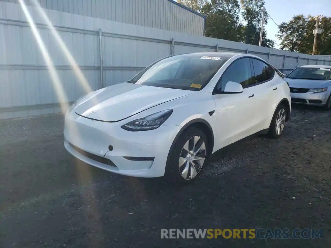 2 Photograph of a damaged car 5YJYGDEE3MF082291 TESLA MODEL Y 2021